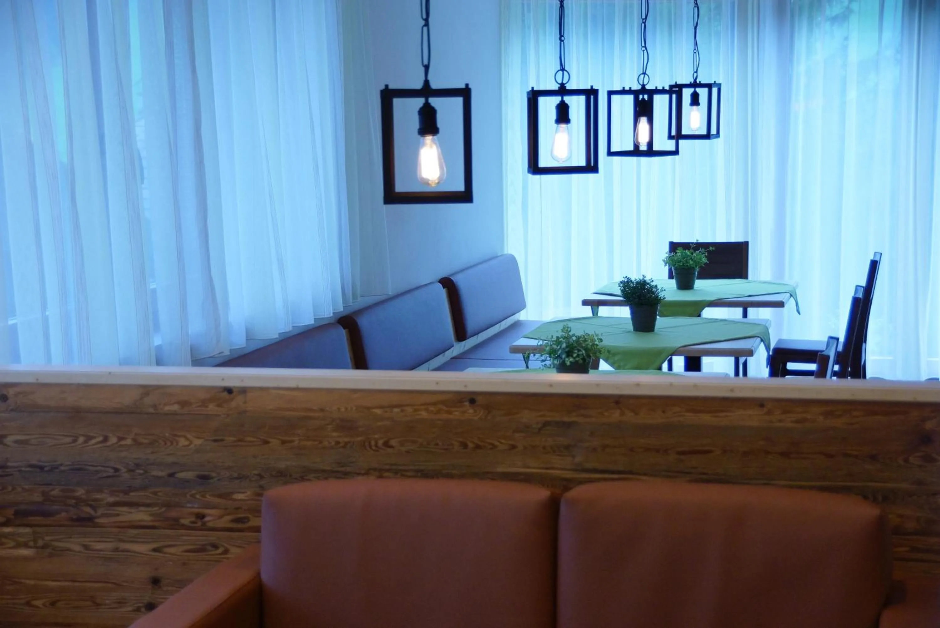 Communal lounge/ TV room in PLAN DE CORONES apartments