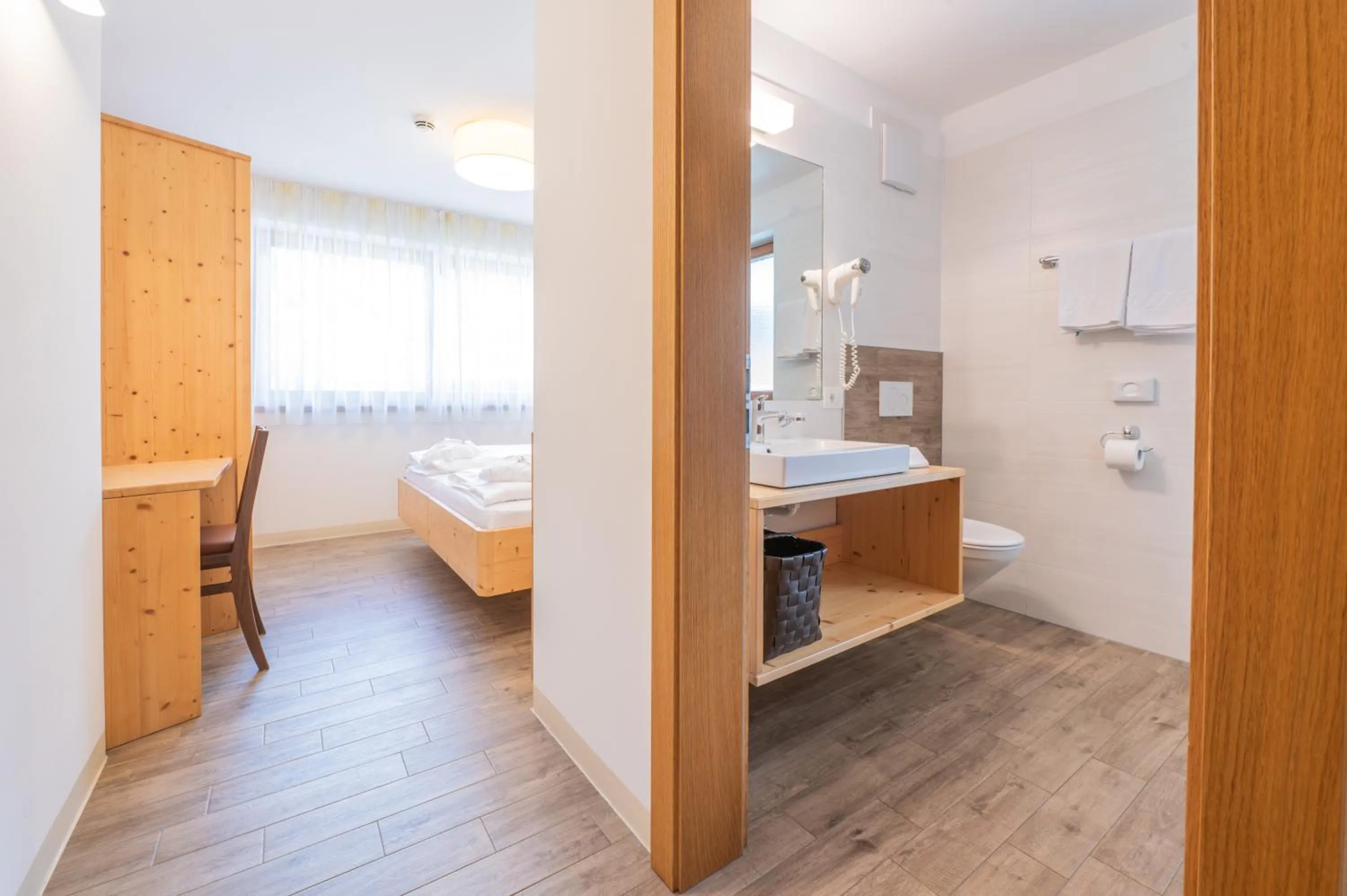 Bedroom, Bed in PLAN DE CORONES apartments