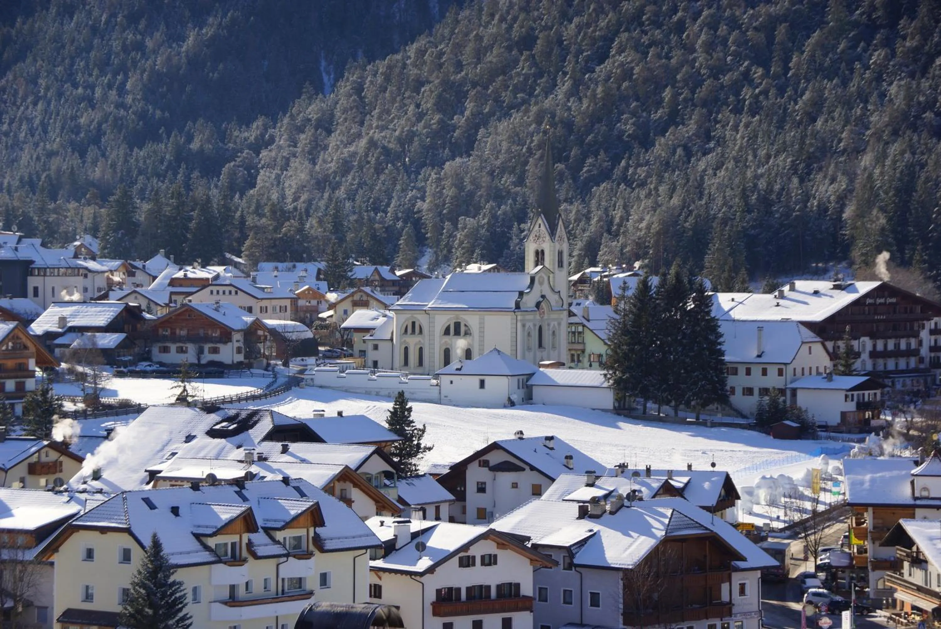 Area and facilities in PLAN DE CORONES apartments