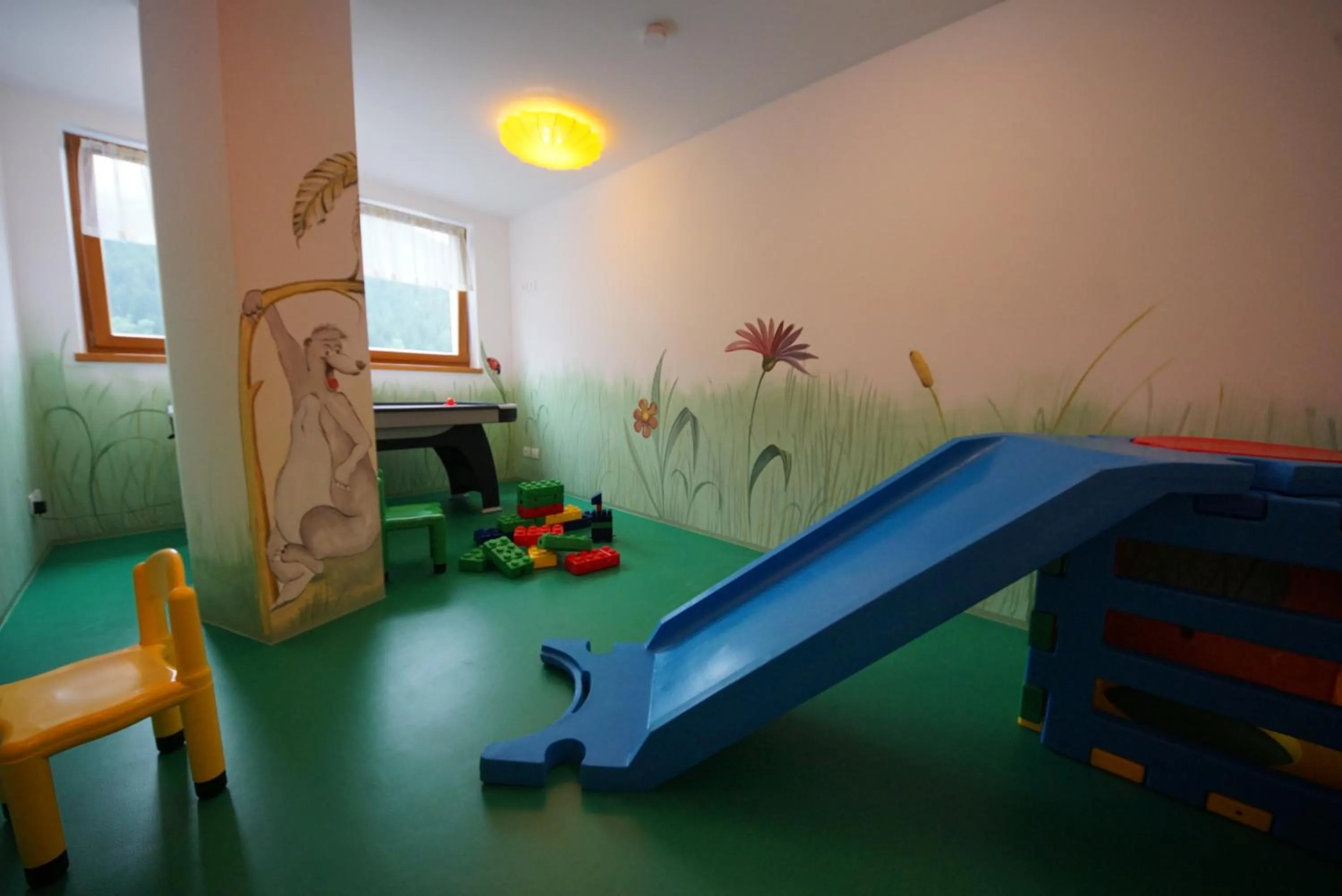 Children play ground in PLAN DE CORONES apartments
