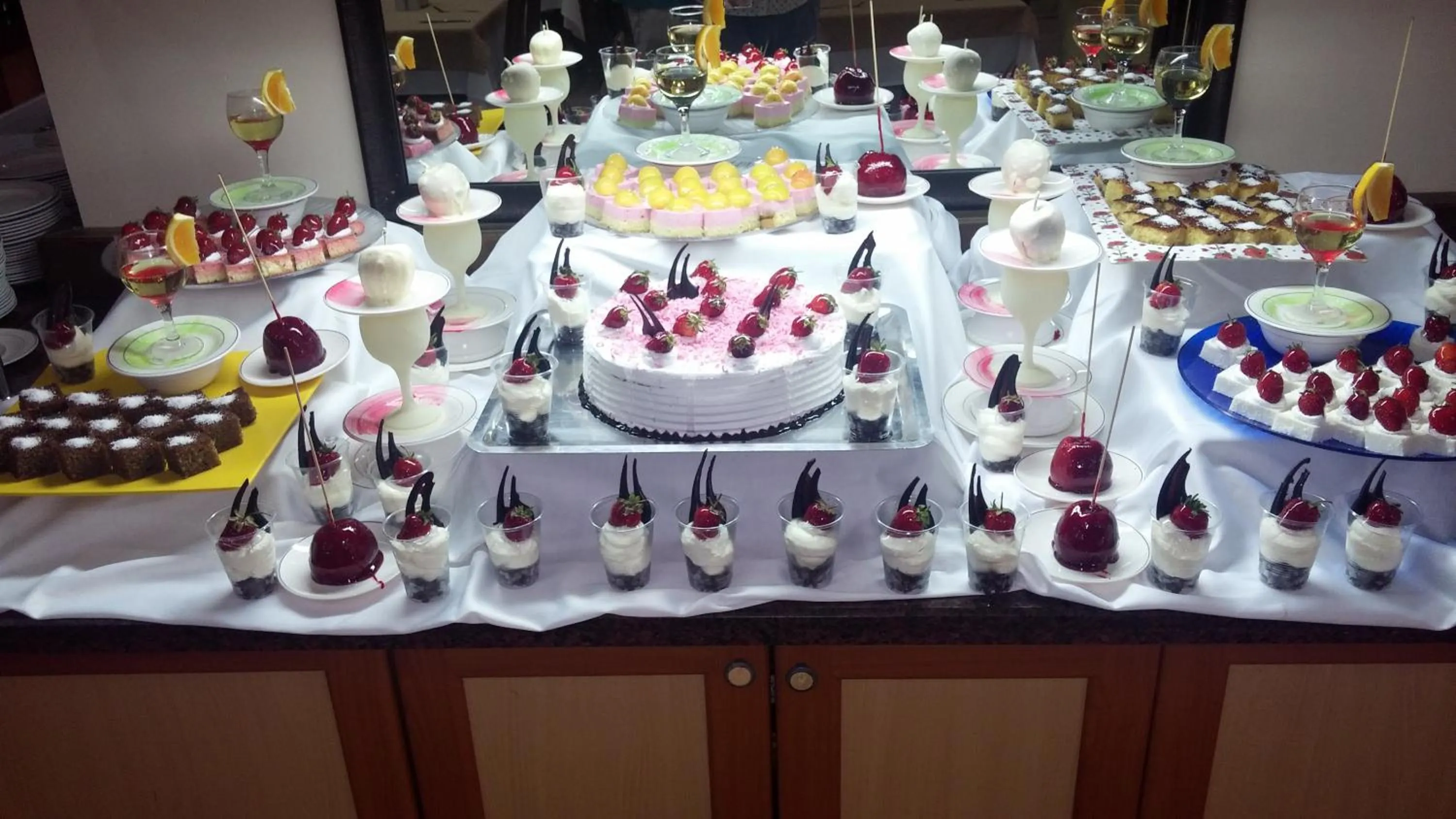 Restaurant/places to eat in Side Palm D'or Hotel