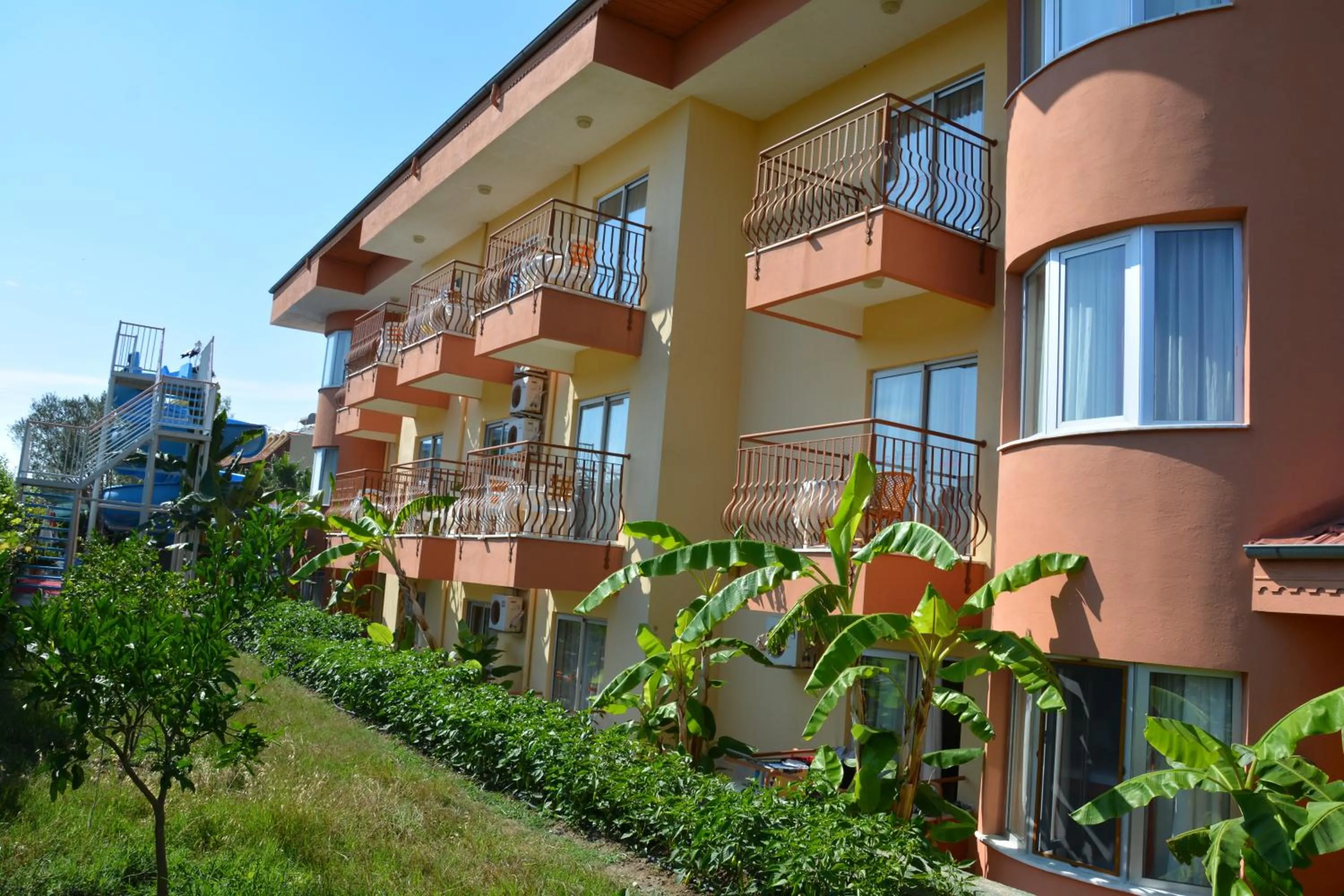 Property building in Yavuzhan Hotel