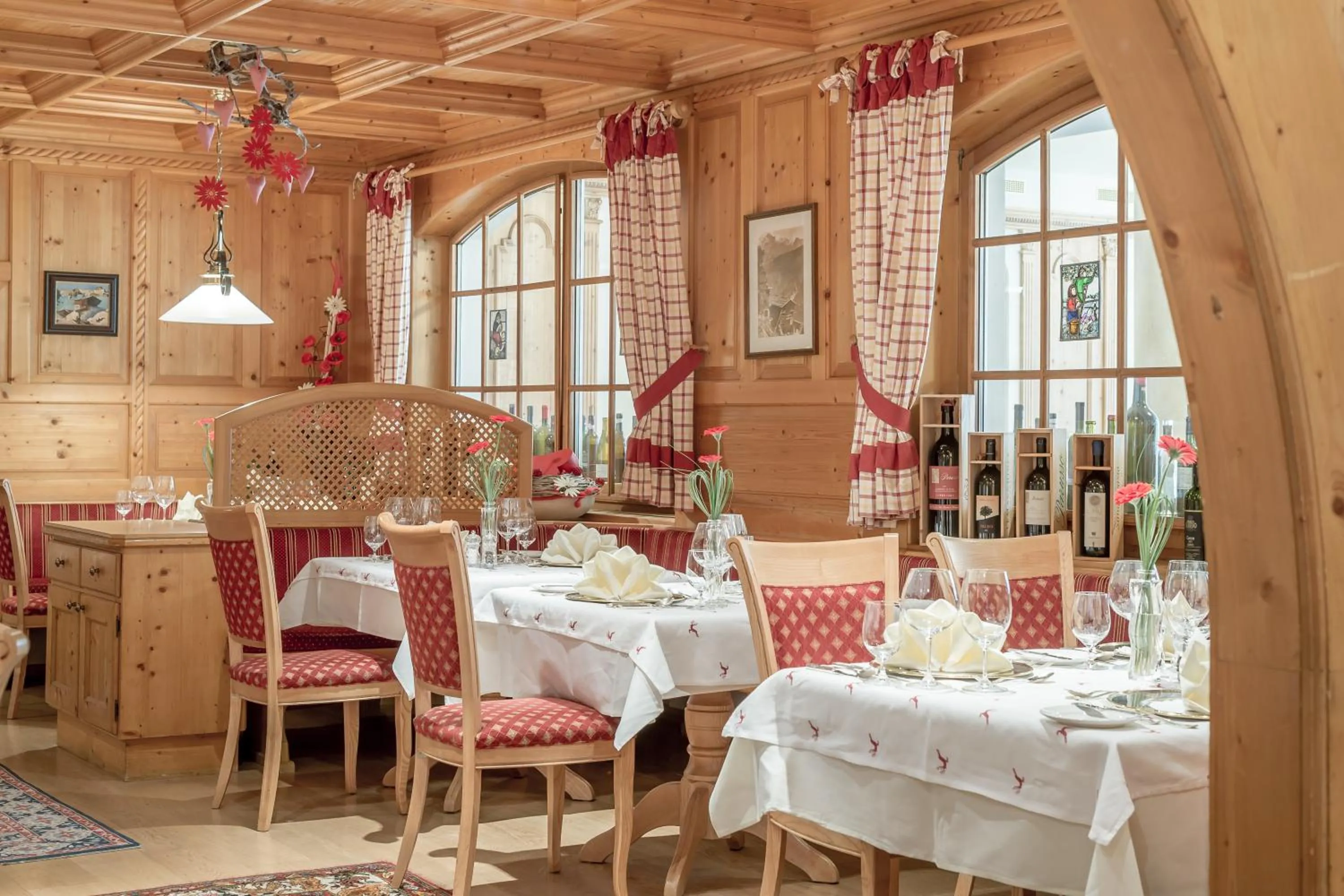 Restaurant/places to eat in Sporthotel Neustift
