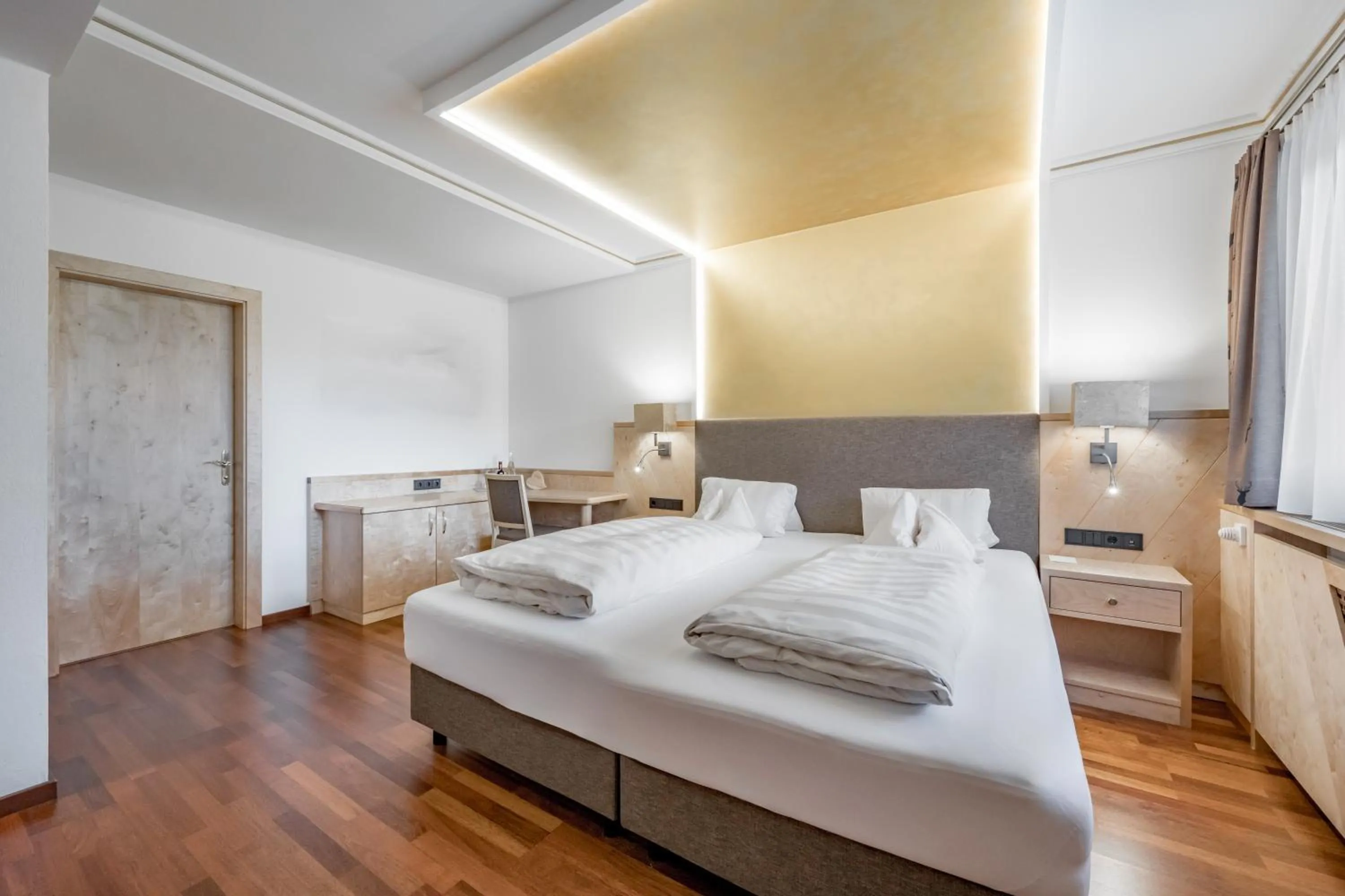 Photo of the whole room, Bed in Sporthotel Neustift