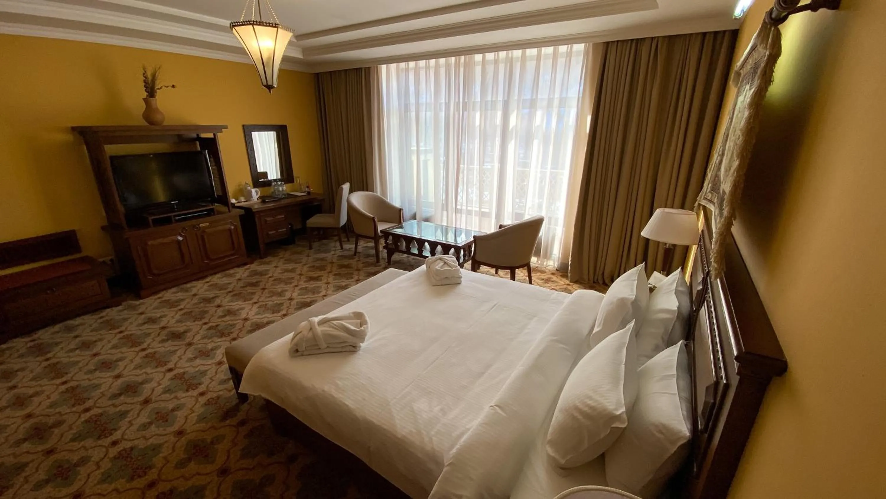 Bed in Samal Resort & SPA