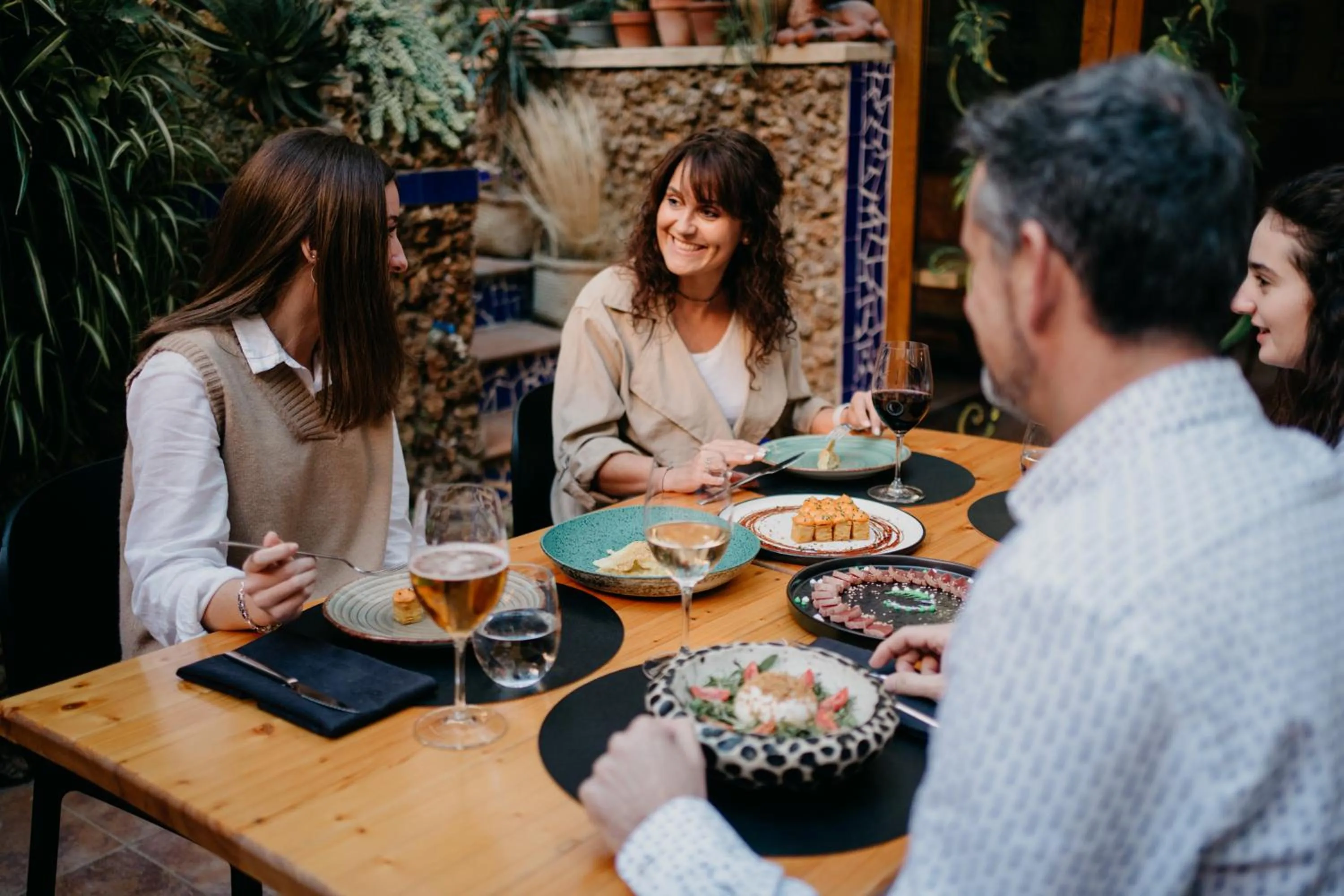 Restaurant/places to eat in El Camí Hotel