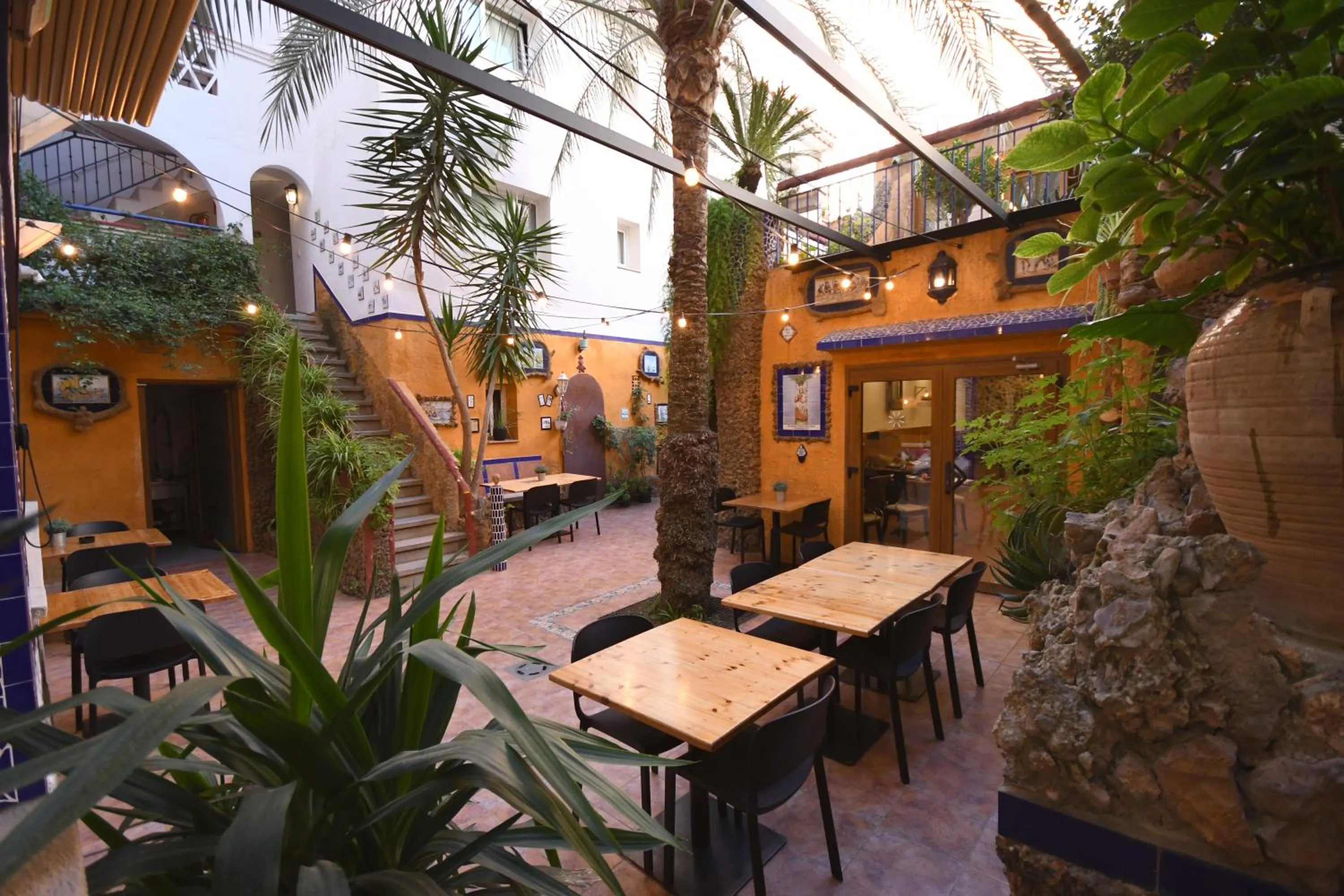 Garden in El Camí Hotel