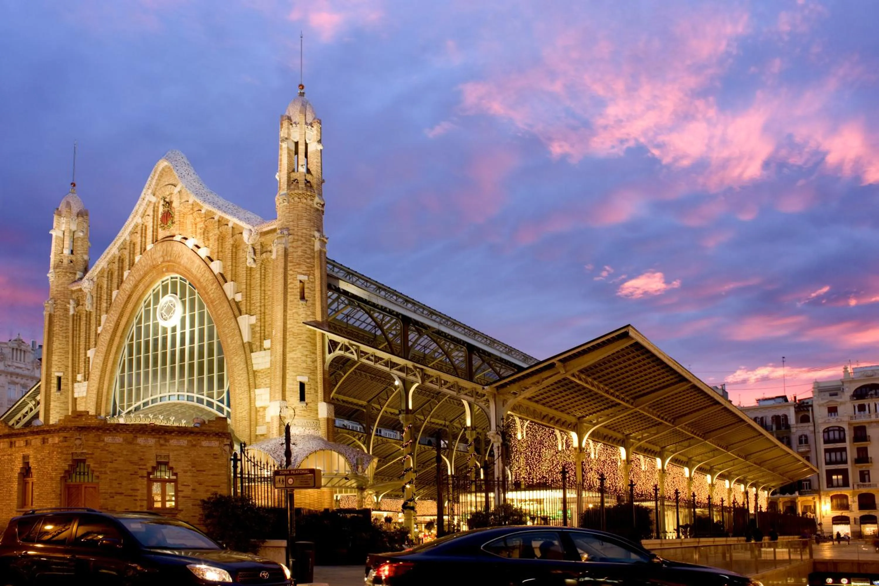 Nearby landmark in Hi Valencia Canovas