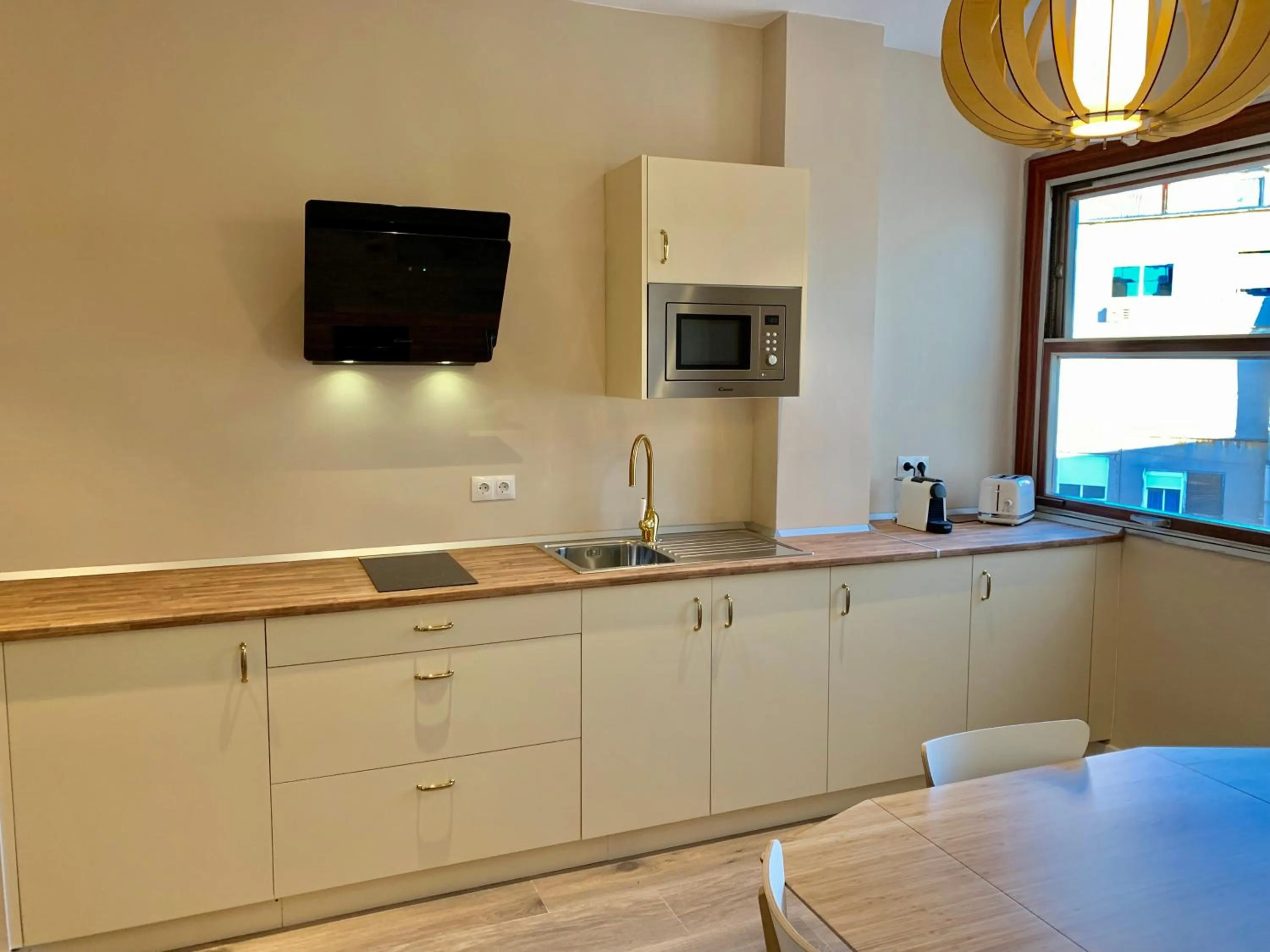 Kitchen or kitchenette in Hi Valencia Canovas