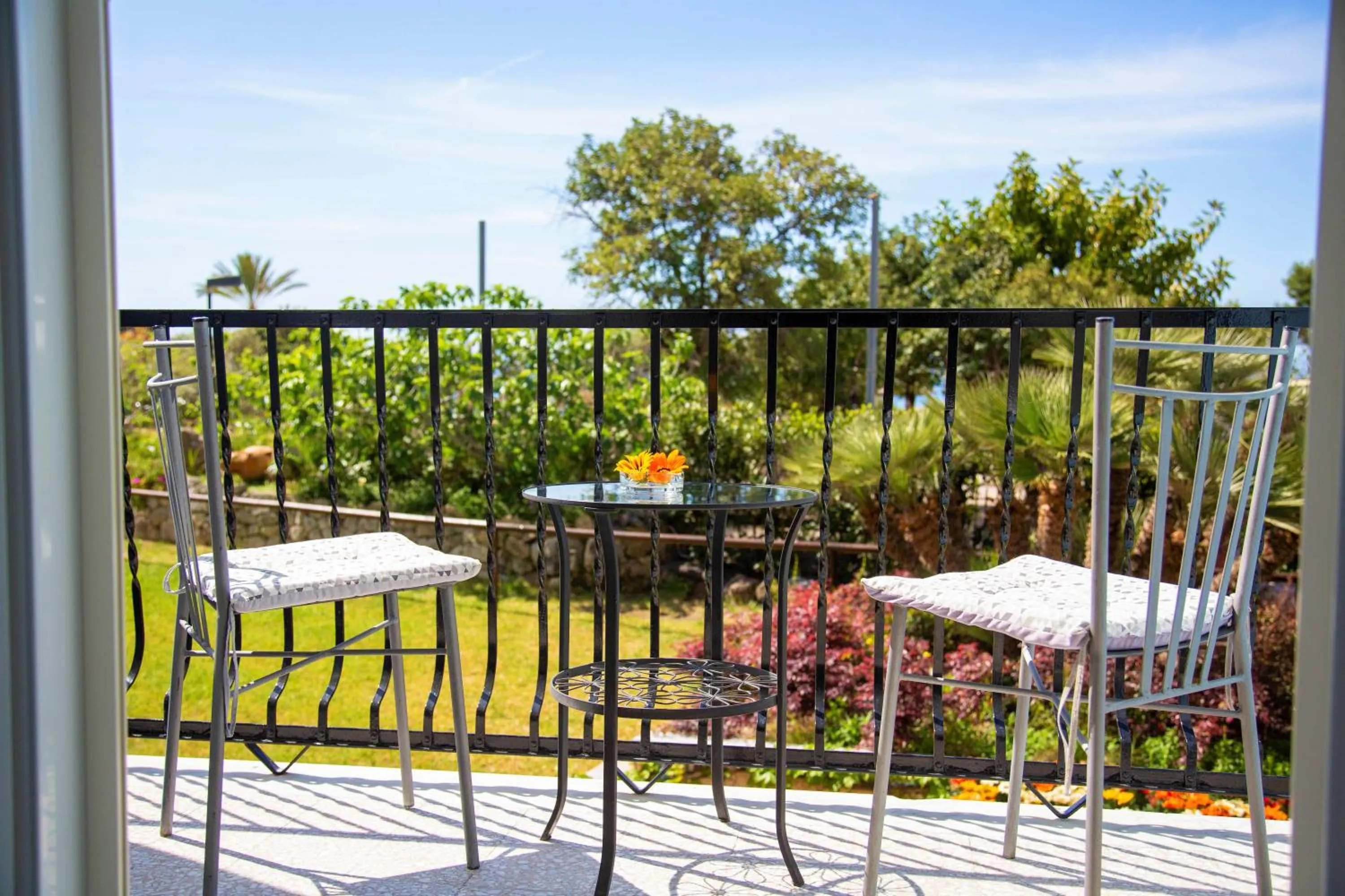 Balcony/Terrace in Hotel La Mandorla