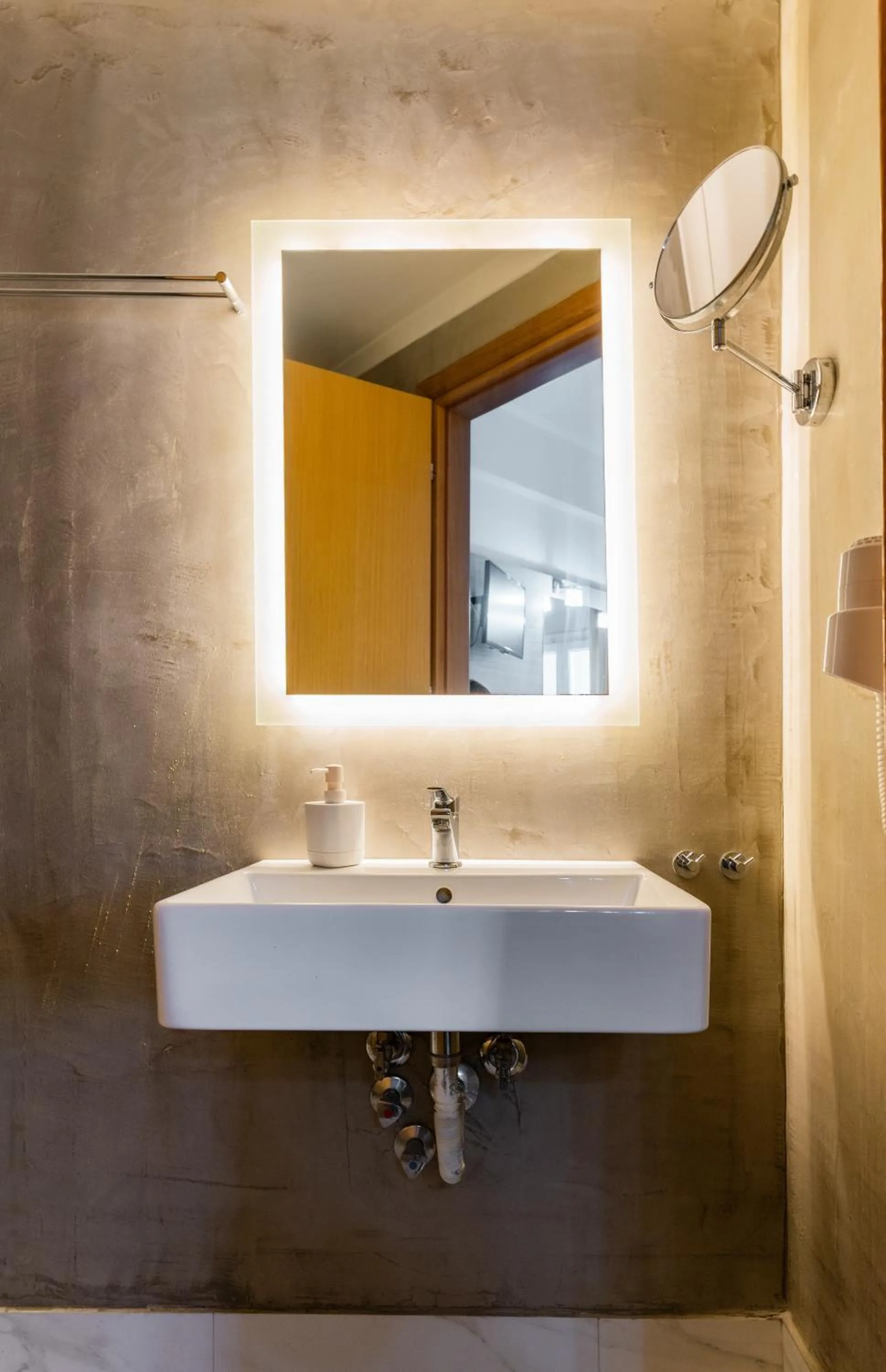 Siviris Golden Beach