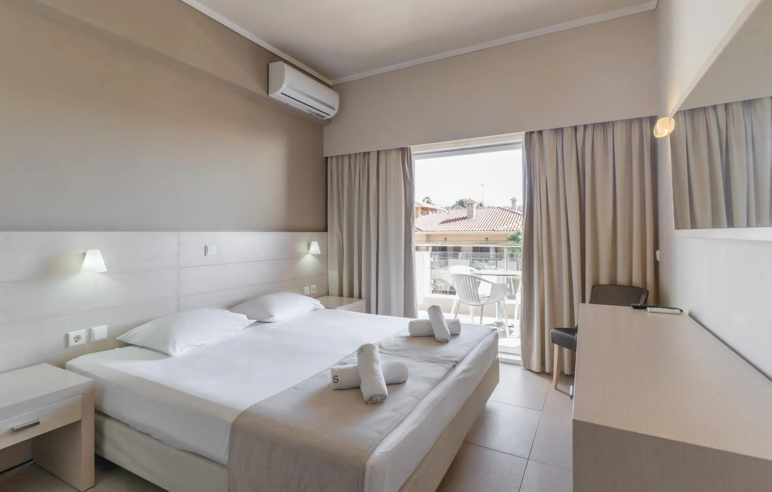 Siviris Golden Beach