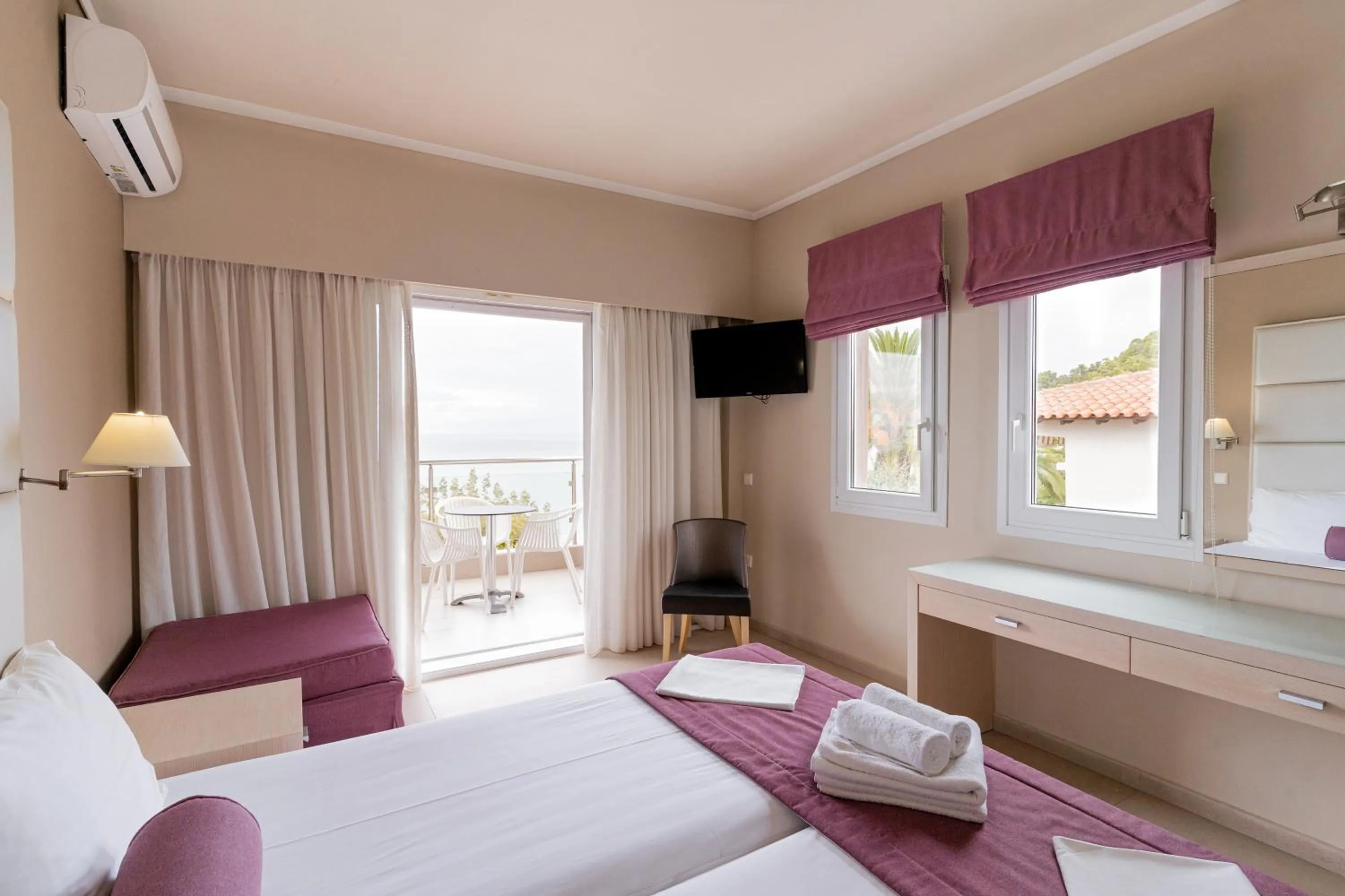 Siviris Golden Beach