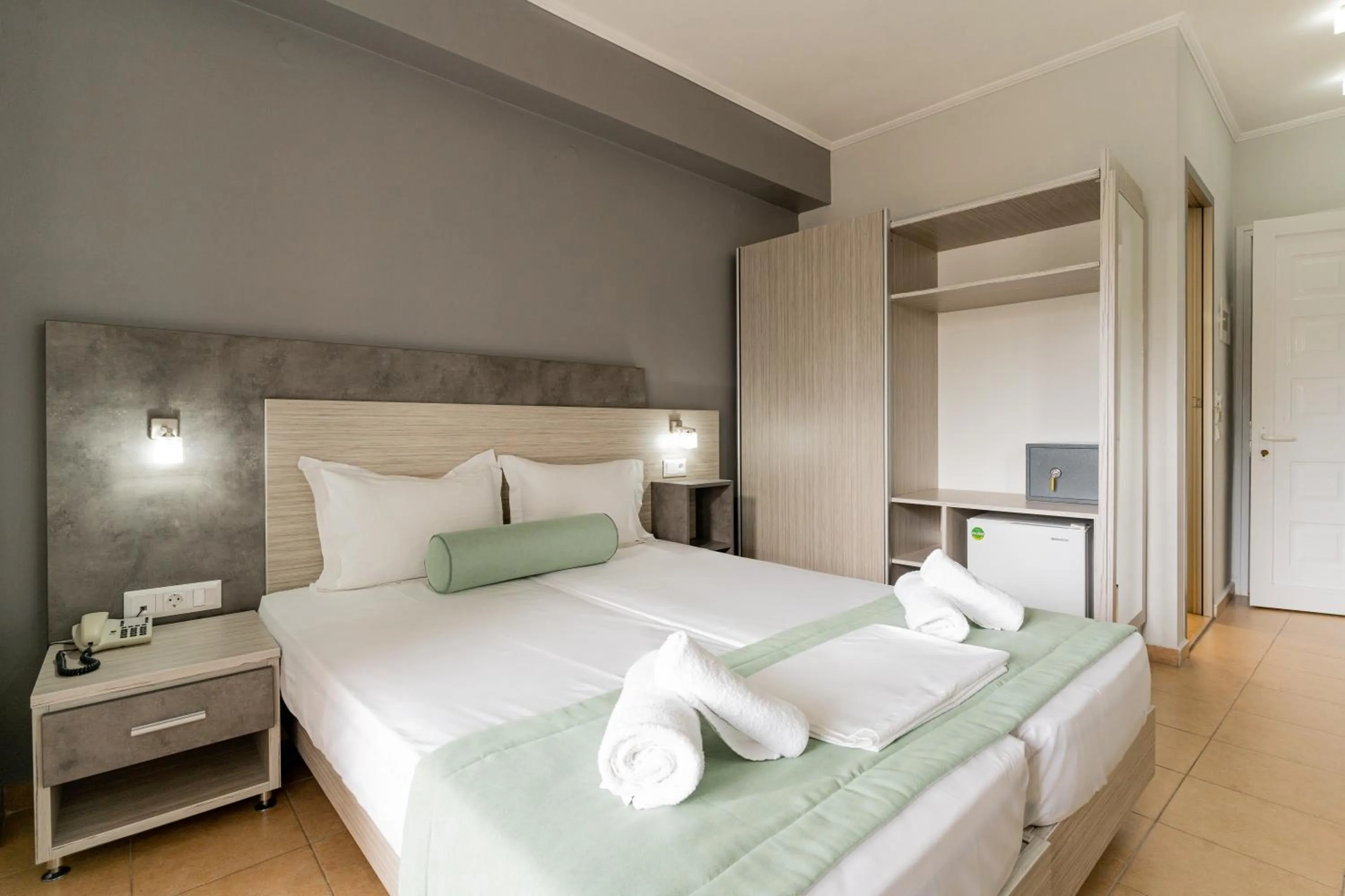 Siviris Golden Beach