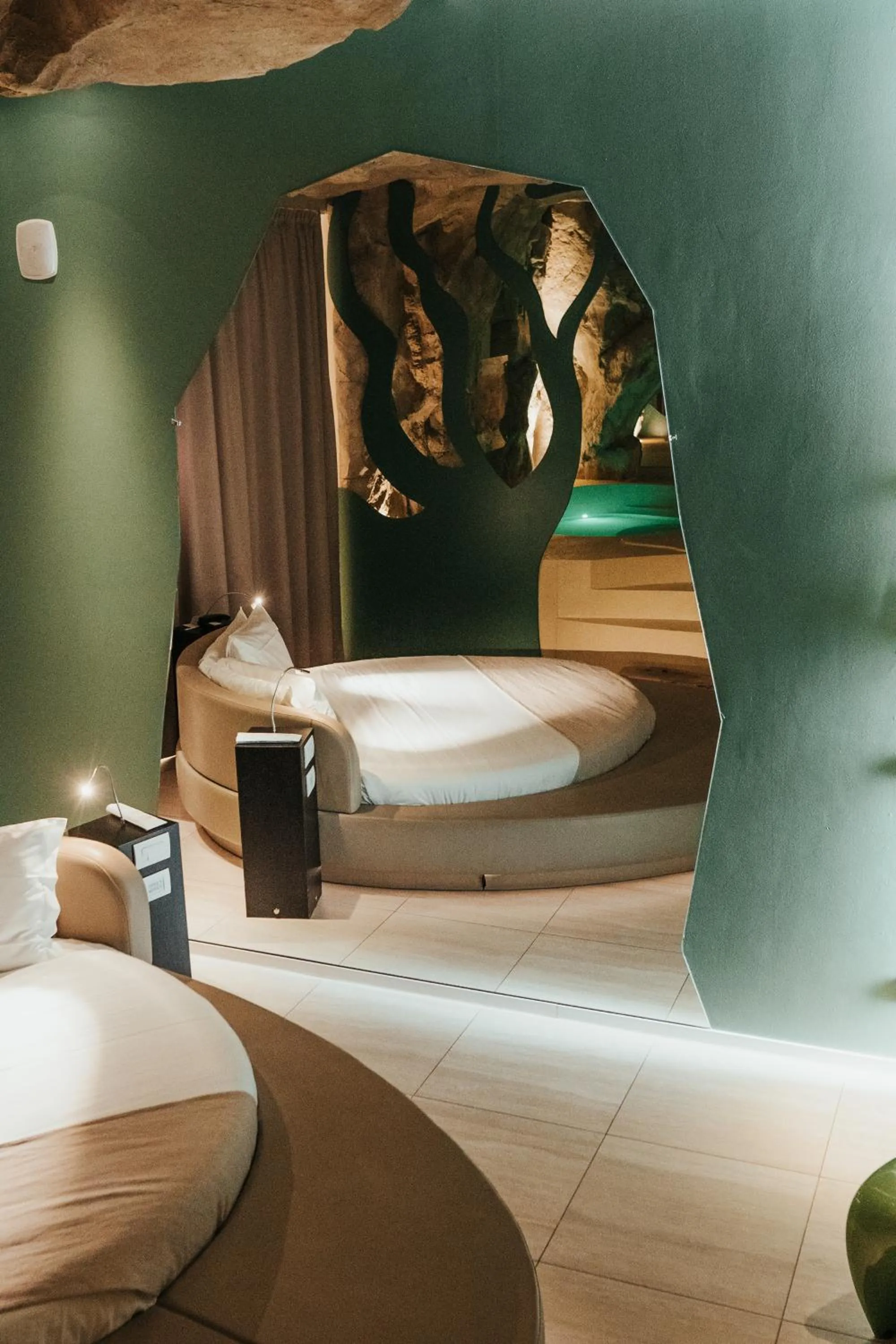 Bed in Emotional Grand Motel