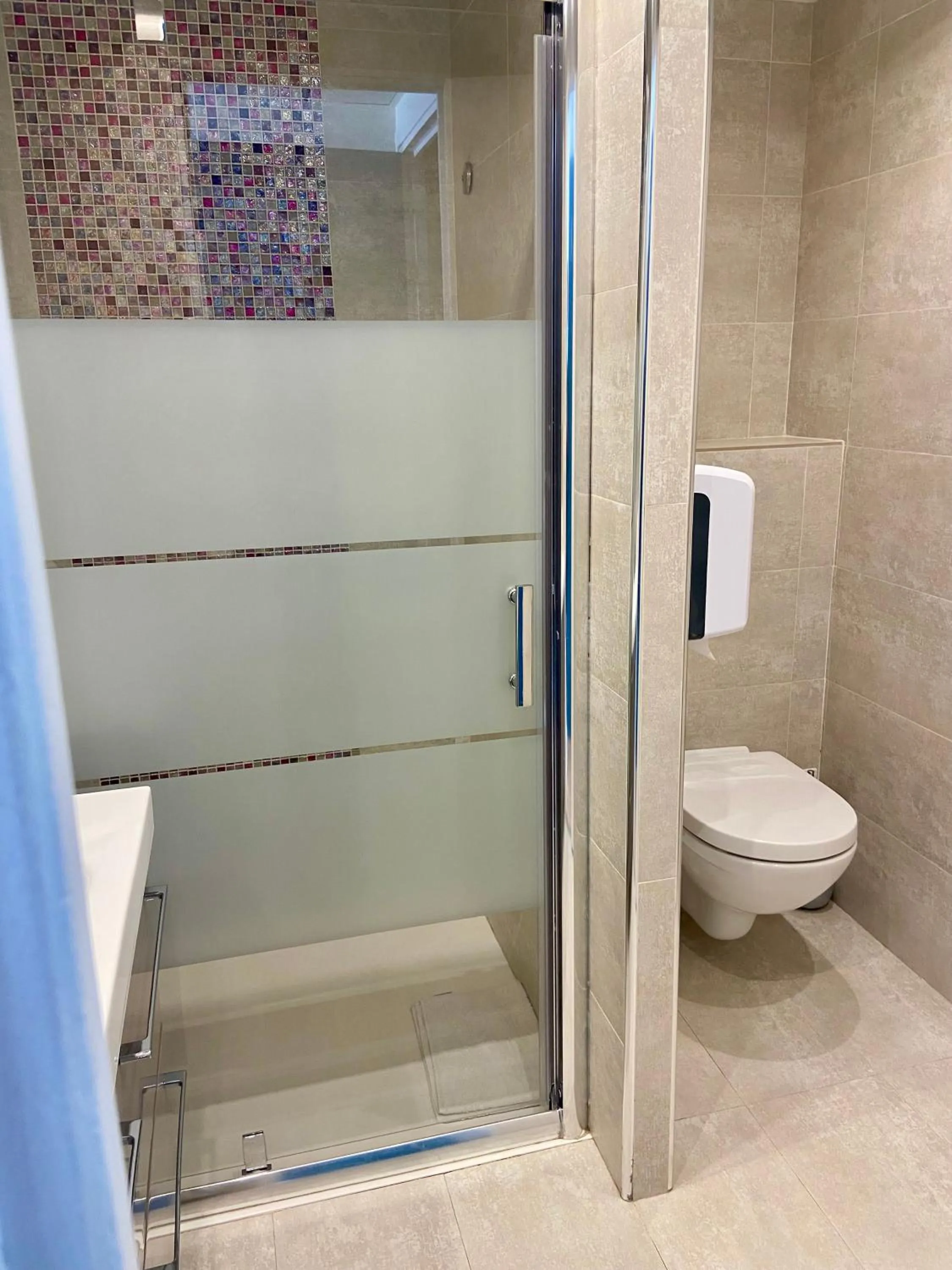 Bathroom in Les Alcyons