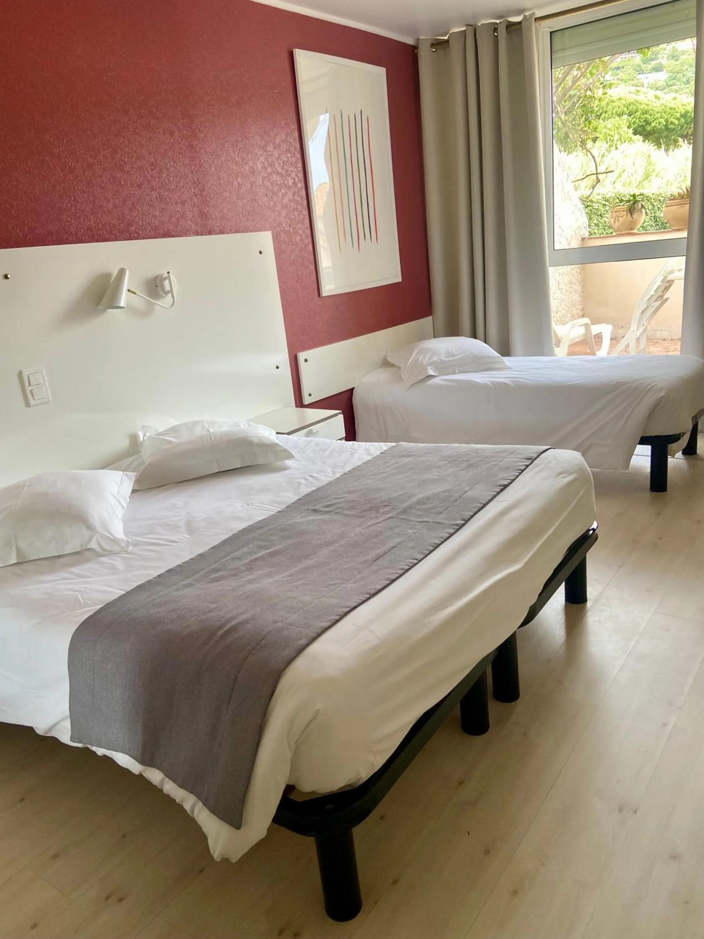 Bedroom in Les Alcyons