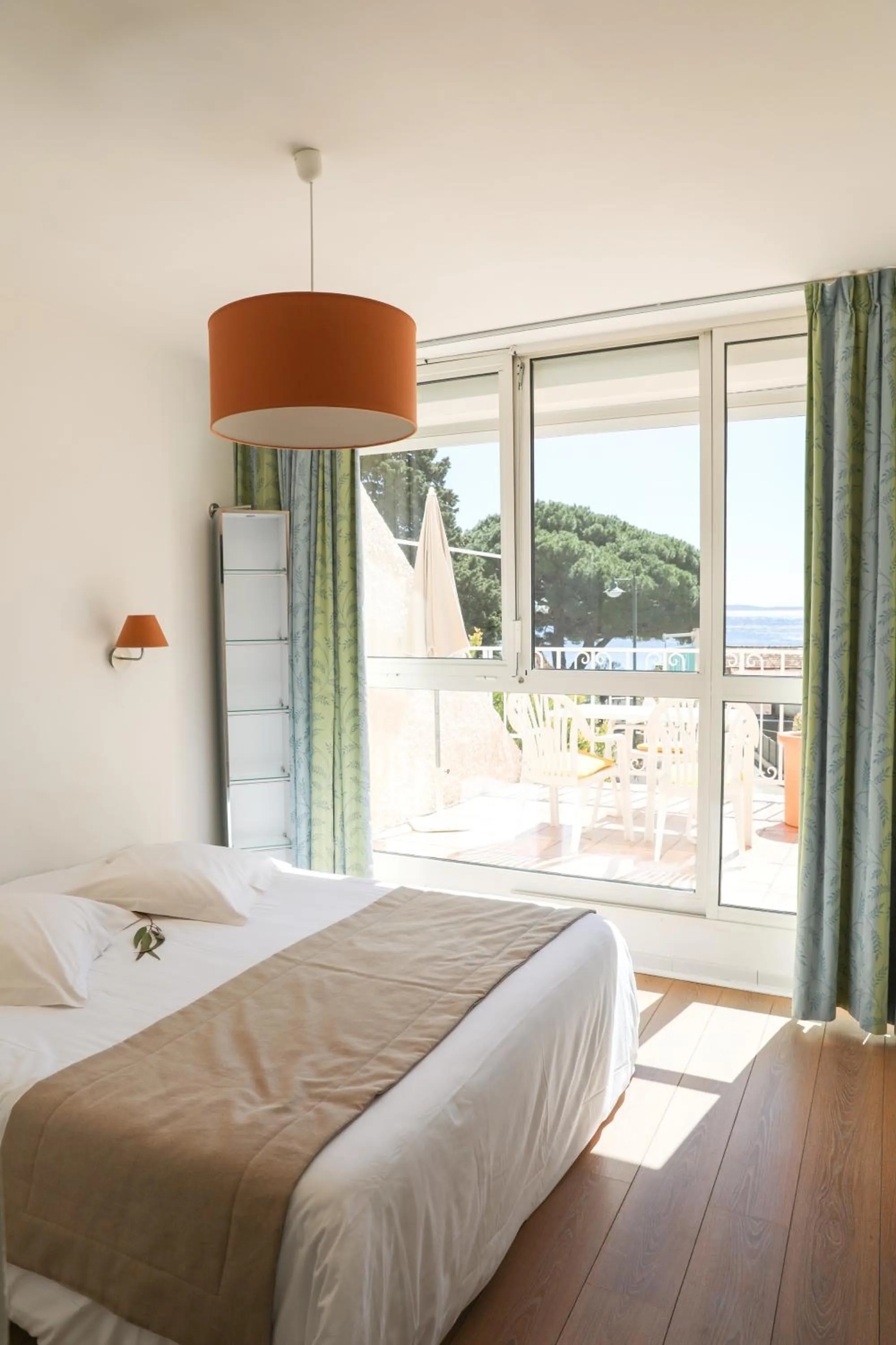 Bedroom in Les Alcyons