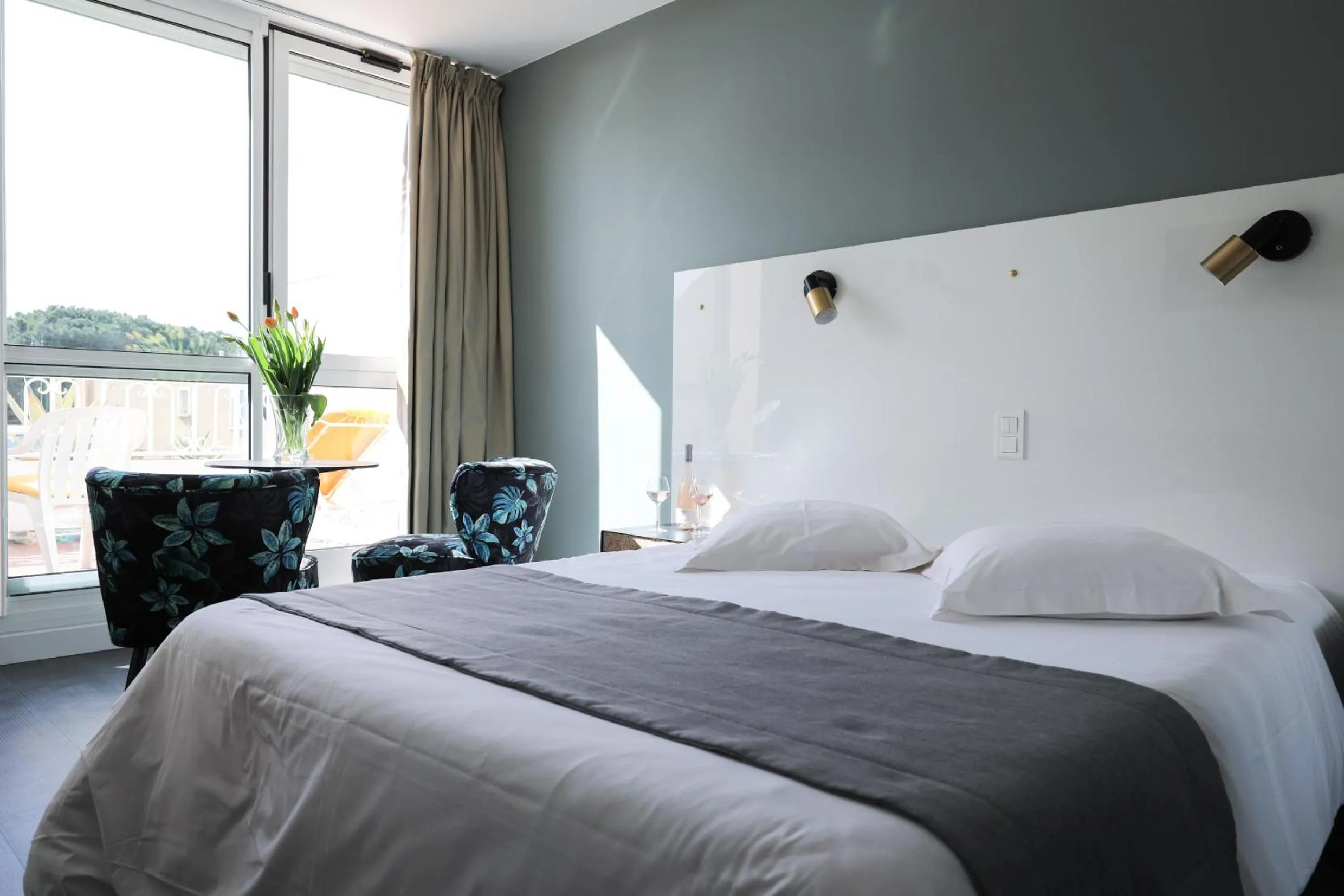 Bedroom in Les Alcyons