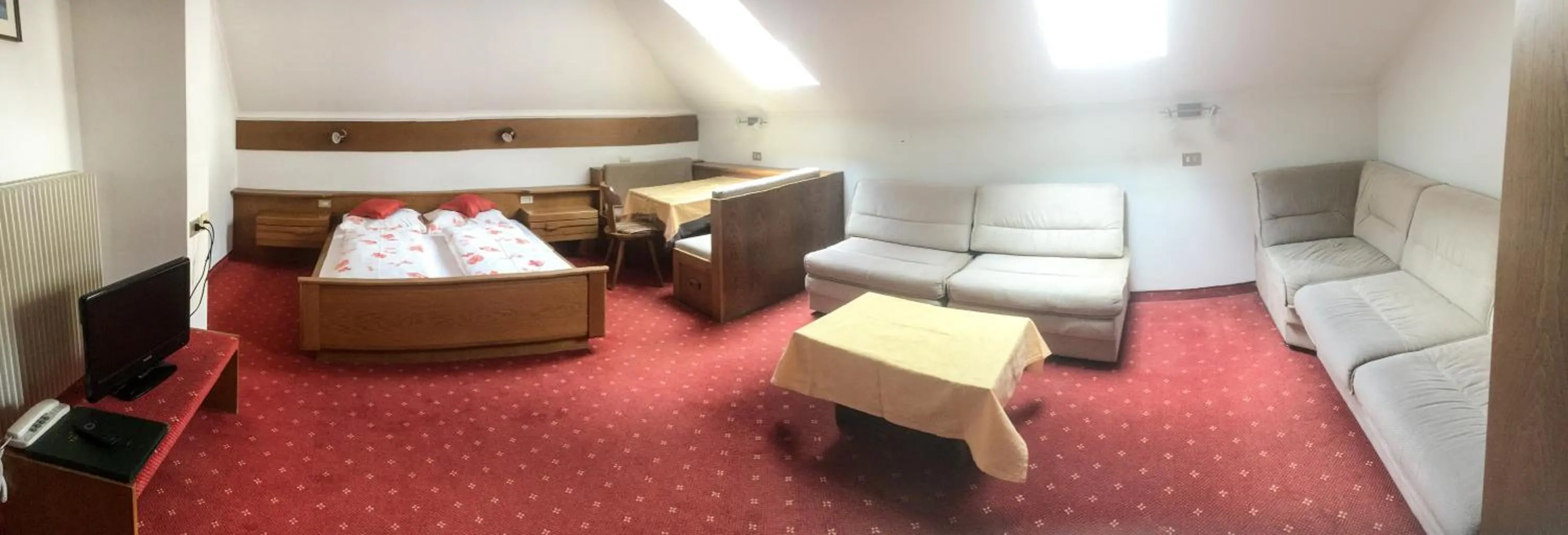 Bed in Residence Terentis