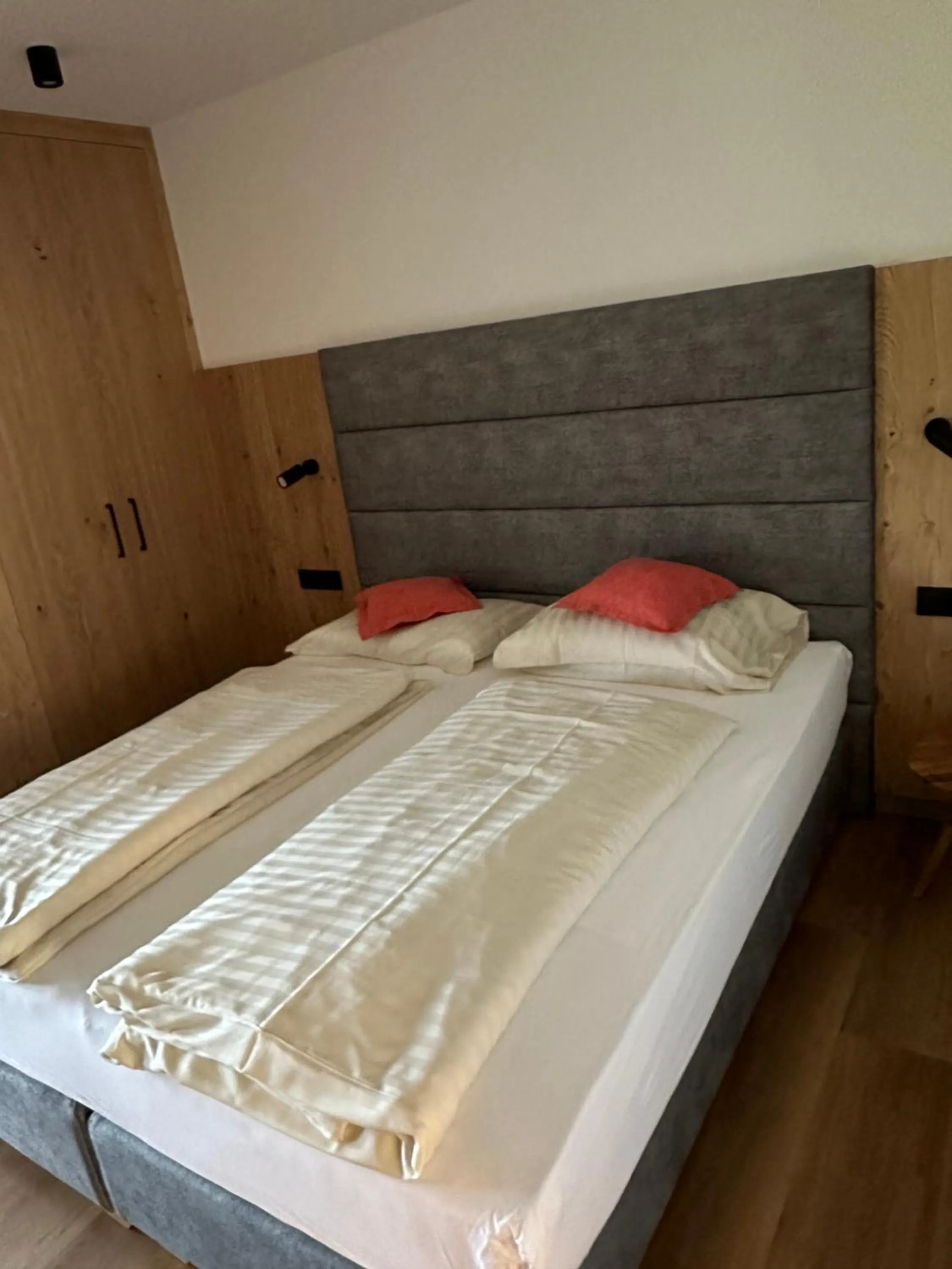 Bed in Residence Terentis