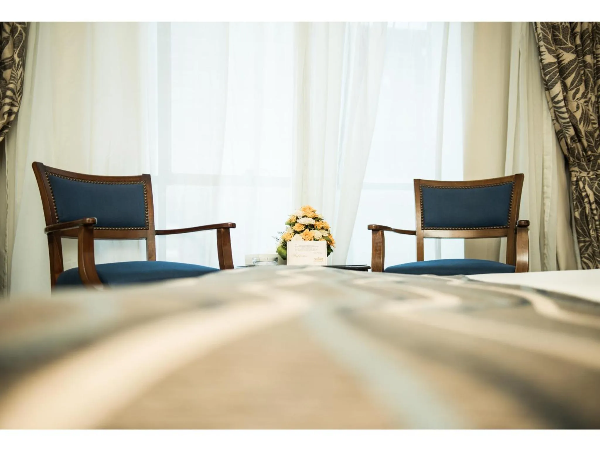 Bedroom, Bed in Cherry Maryski Hotel