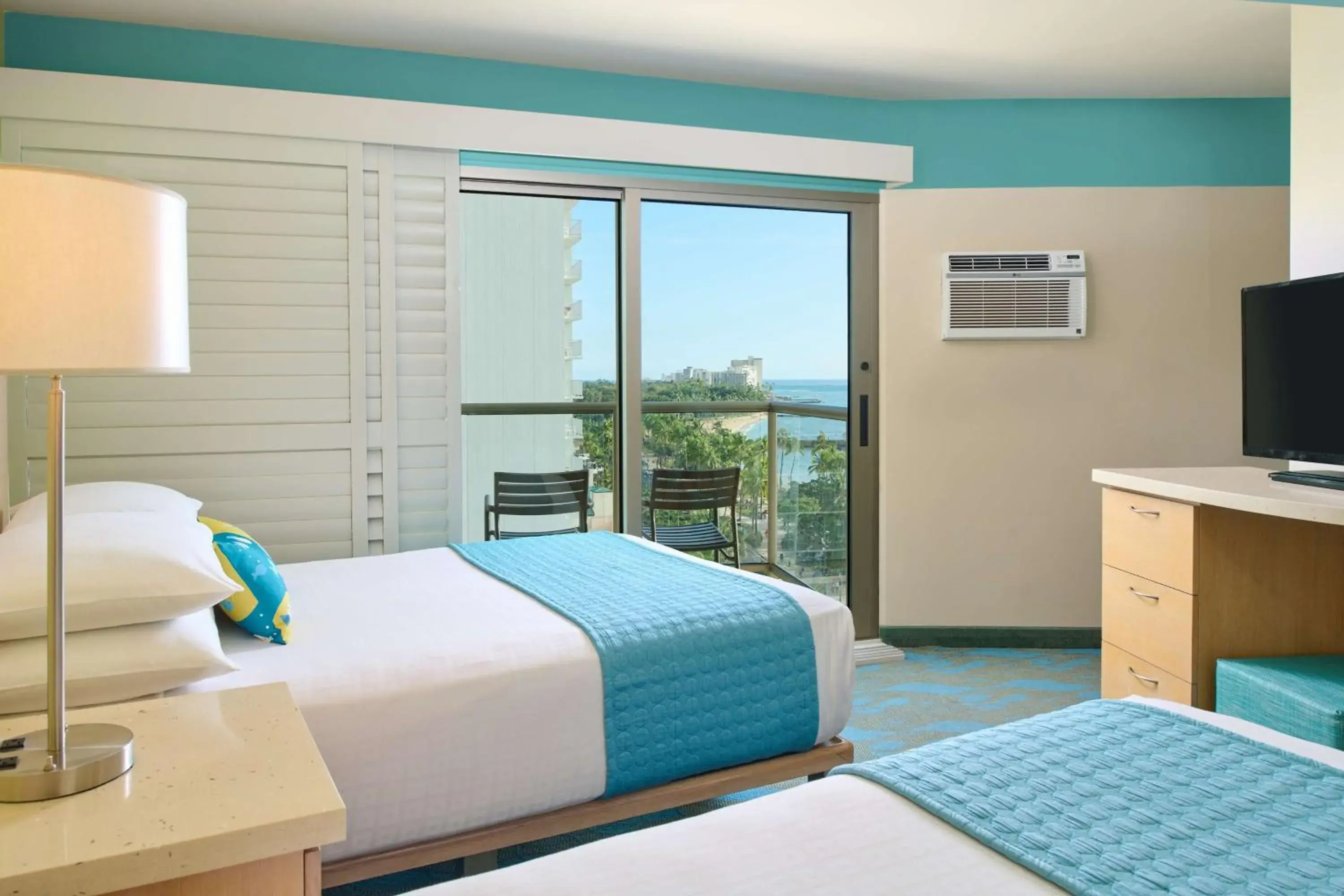Room with Ocean View in Waikiki Circle Hotel by Castle Room with Ocean View in Waikiki Circle Hotel by Castle