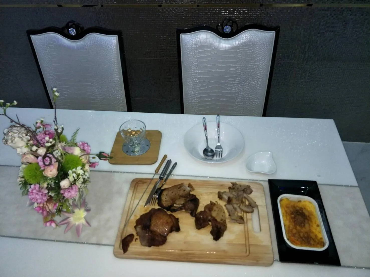 Restaurant/places to eat in Smart home huahin