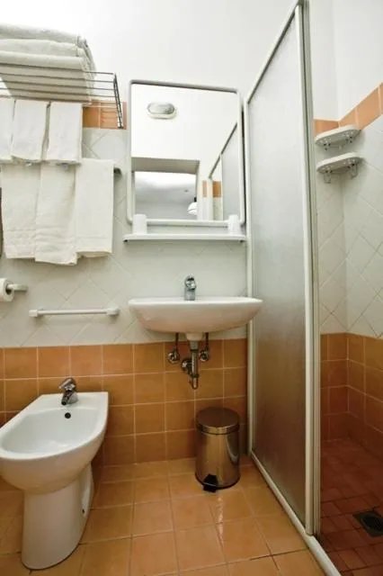 Bathroom in Albergo Villa Mauri