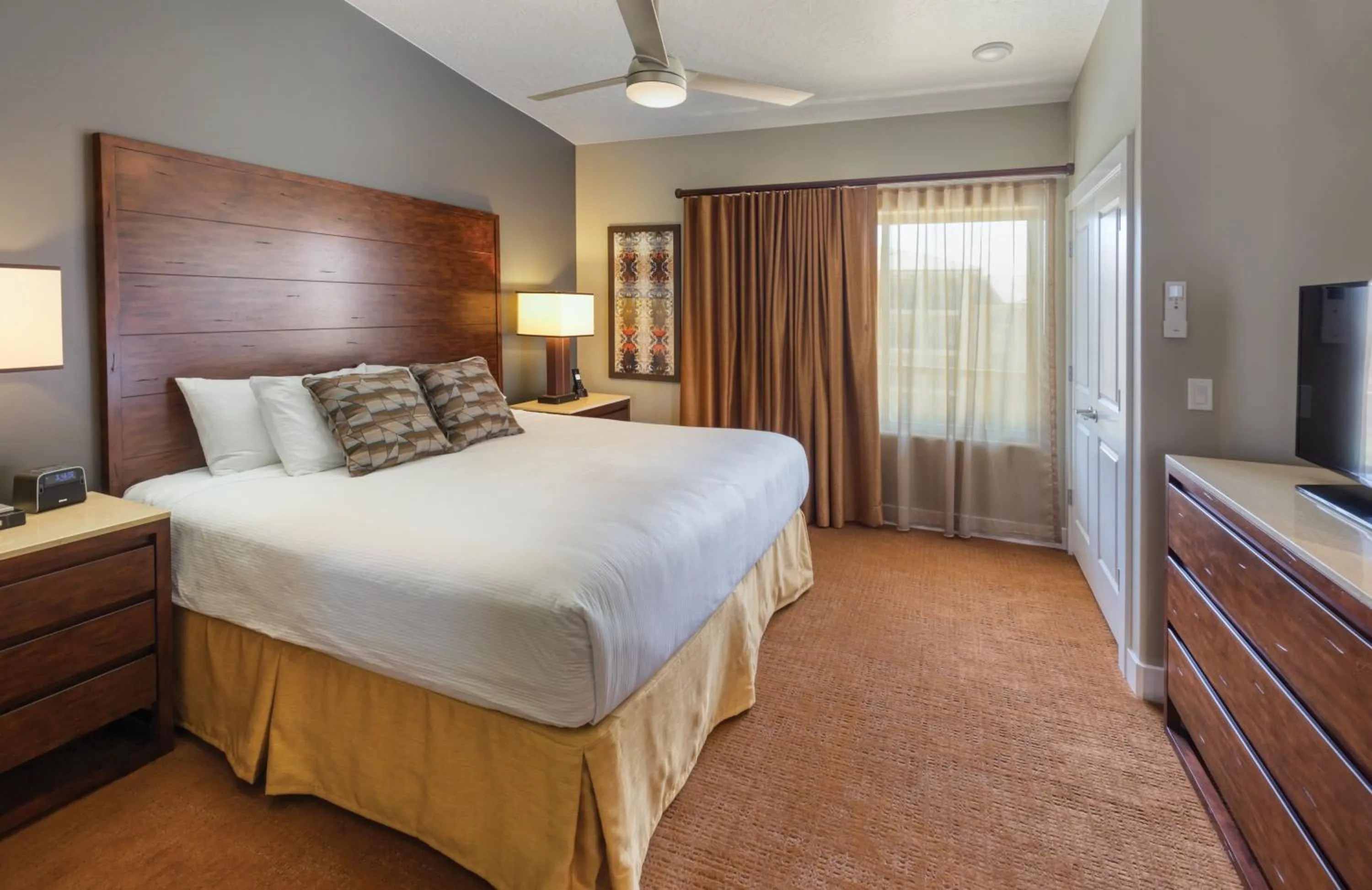 Photo of the whole room, Bed in WorldMark Estancia