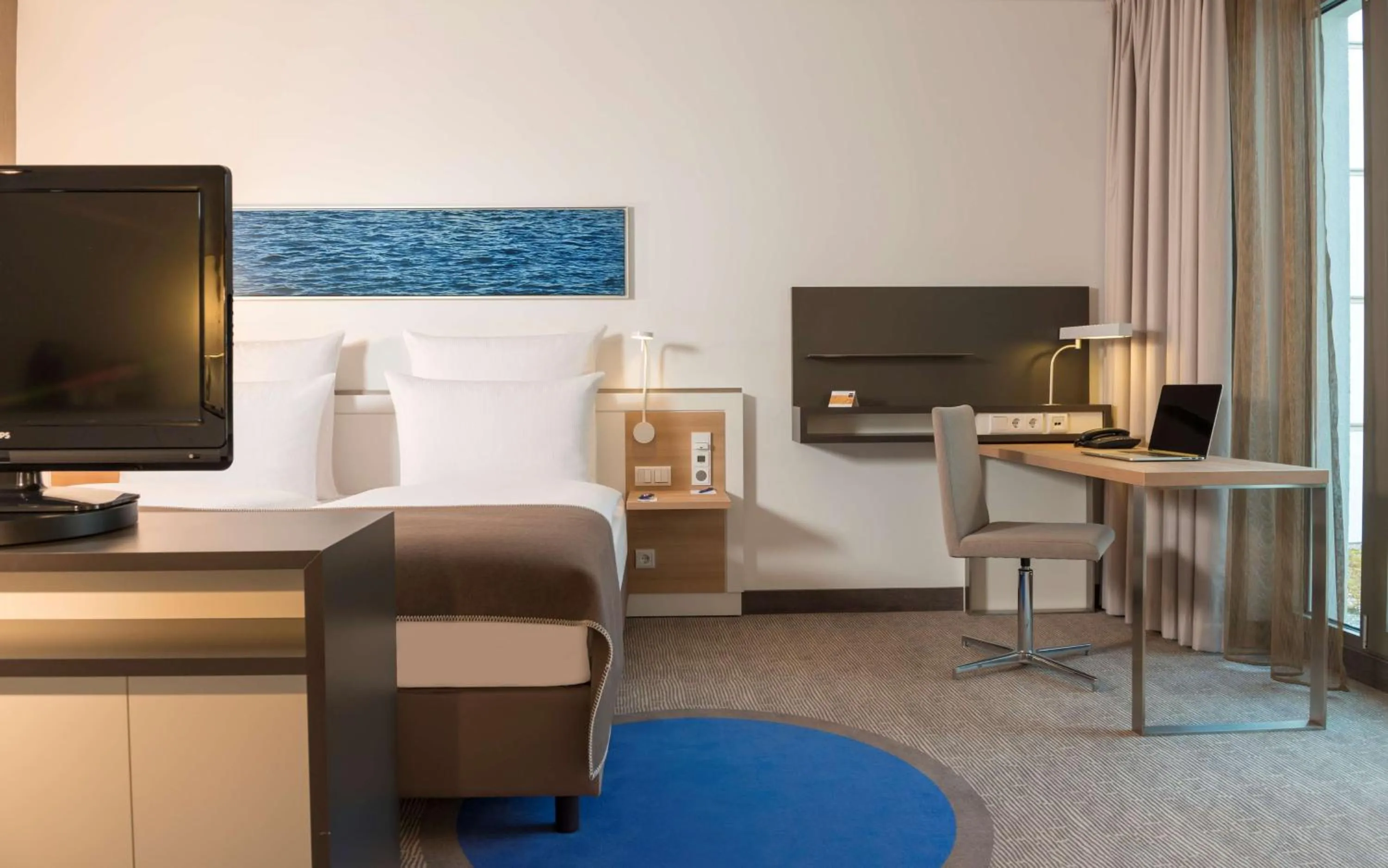 Photo of the whole room in Dorint Hotel Hamburg-Eppendorf