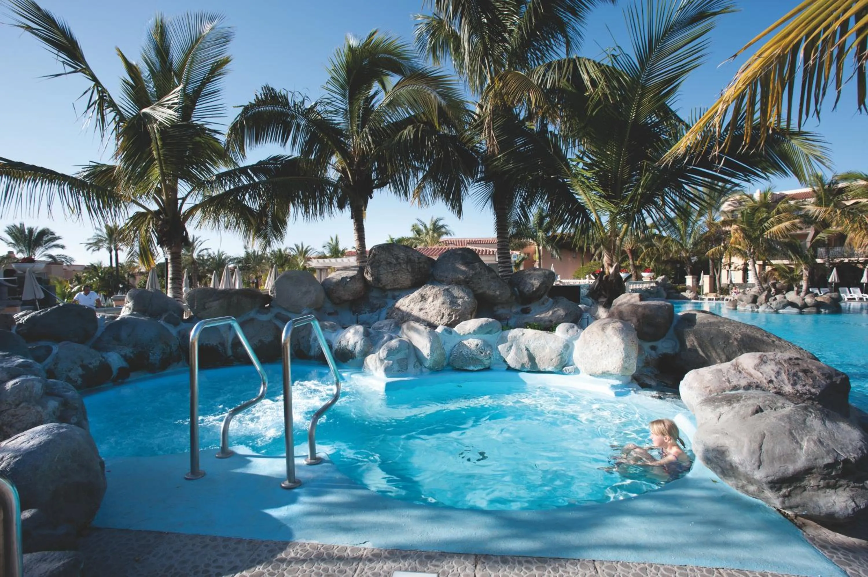 Swimming pool in Palm Oasis Maspalomas