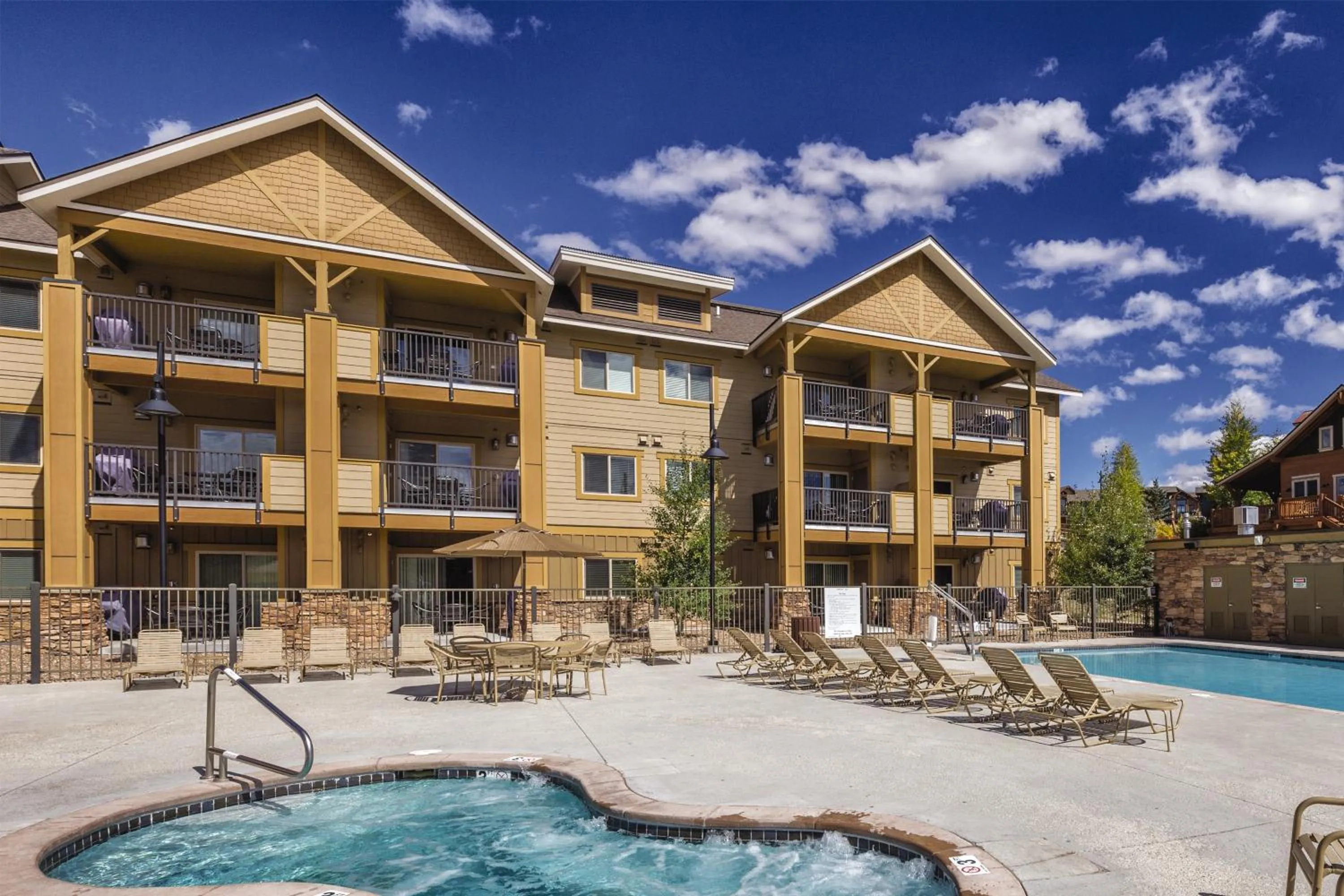 Property building in WorldMark Granby - Rocky Mountain Preserve