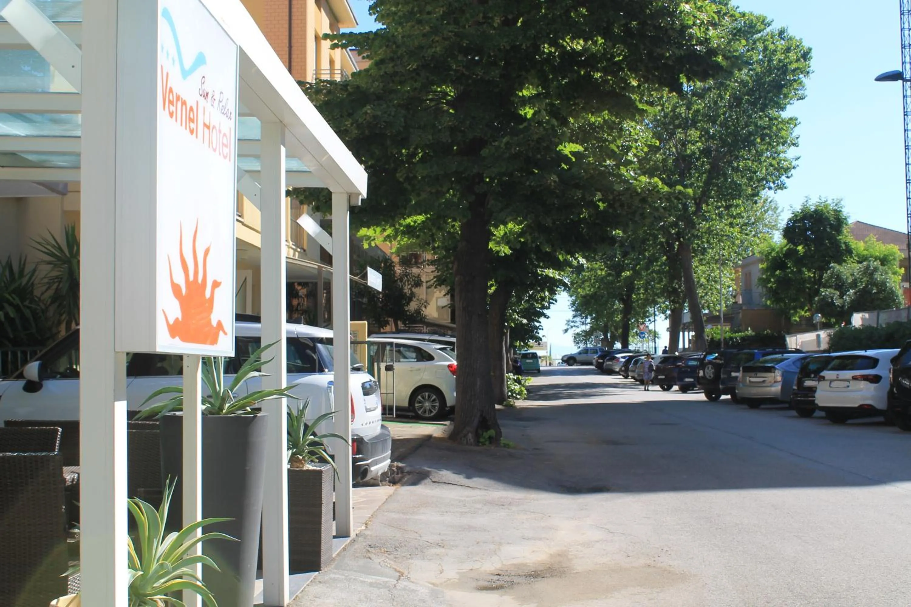 Neighbourhood in Hotel Vernel