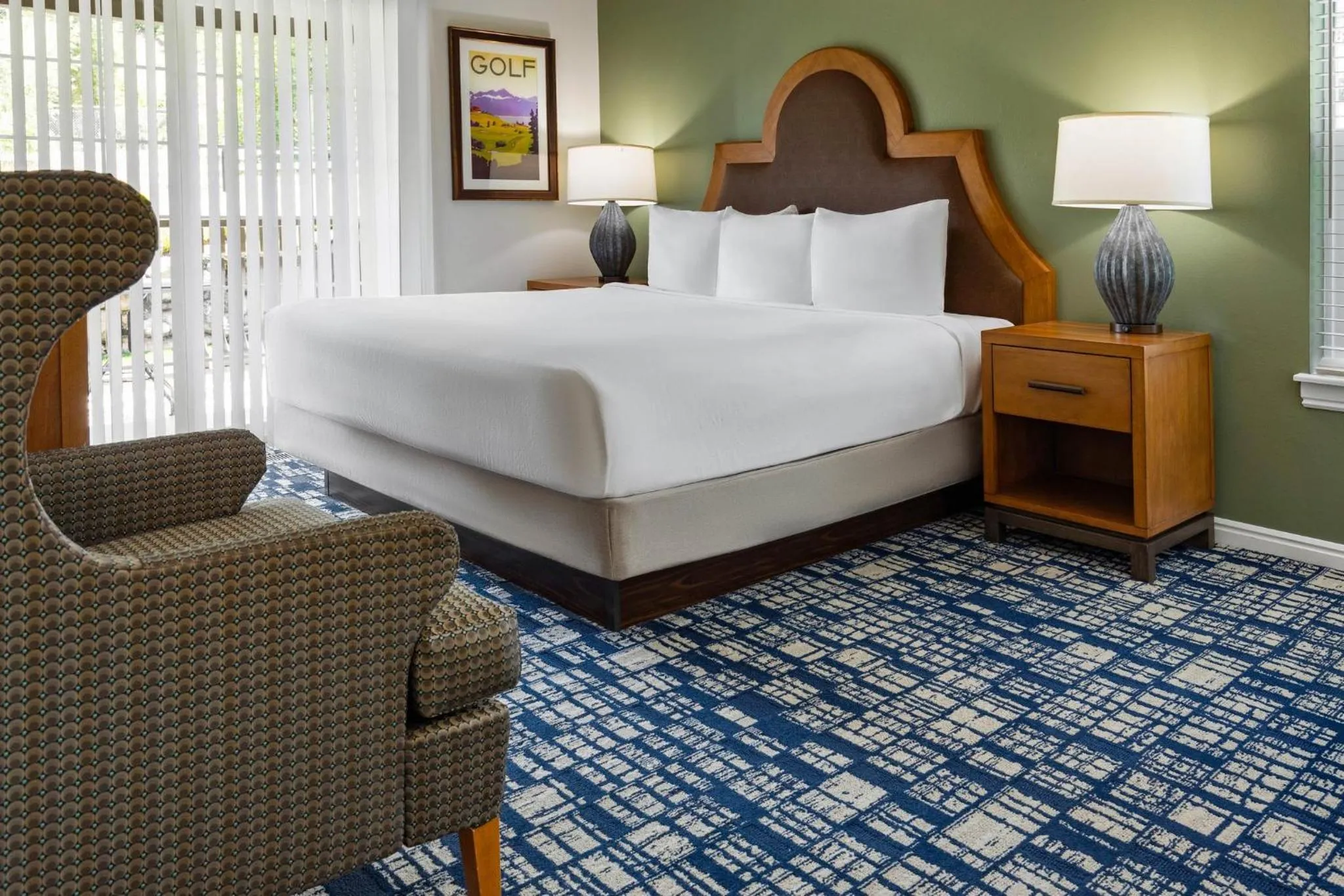 Bedroom, Bed in WorldMark Midway