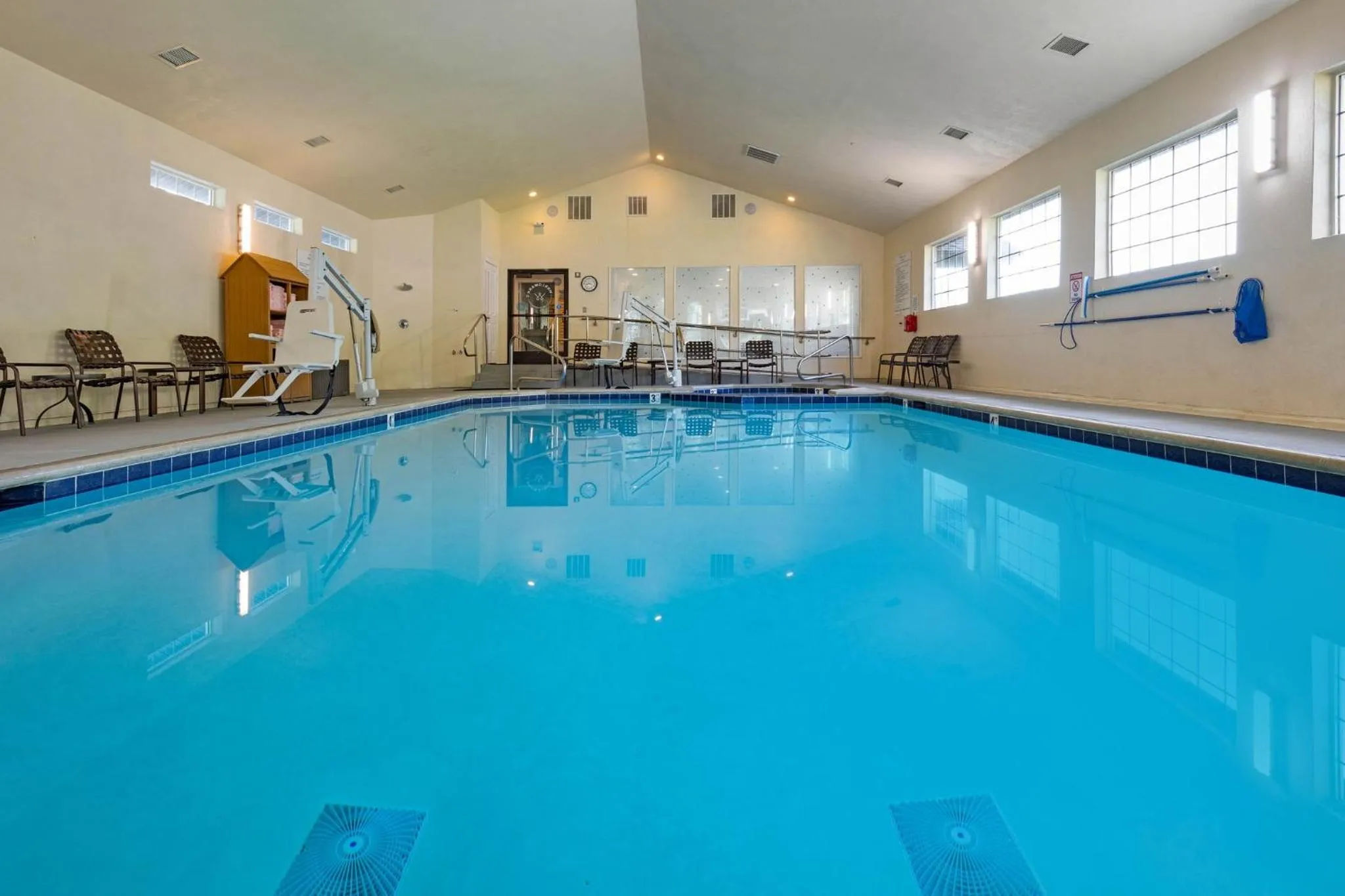 Swimming pool in WorldMark Midway