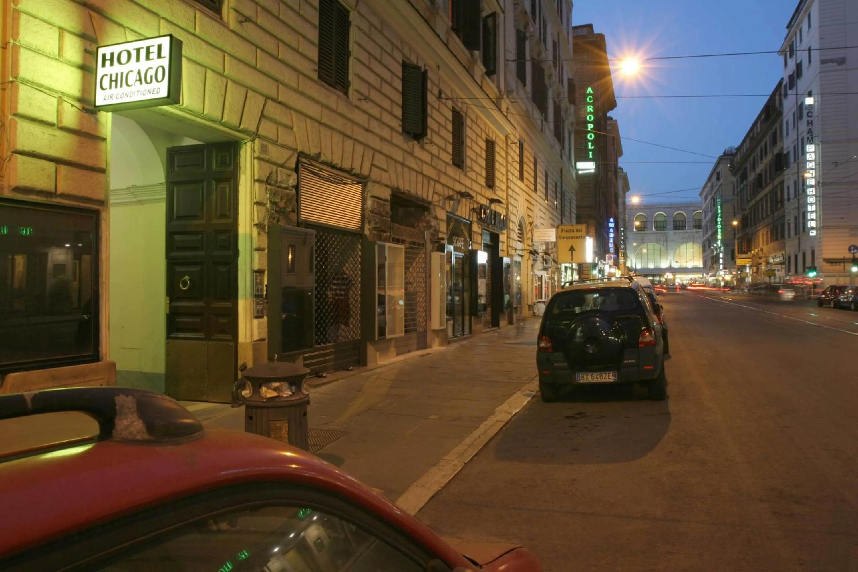 Facade/entrance in Hotel Chicago