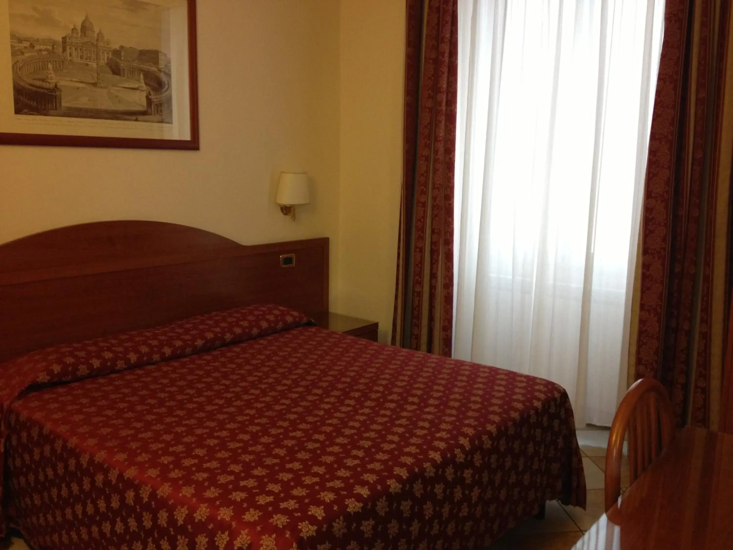 Double or Twin Room in Hotel Chicago Double or Twin Room in Hotel Chicago