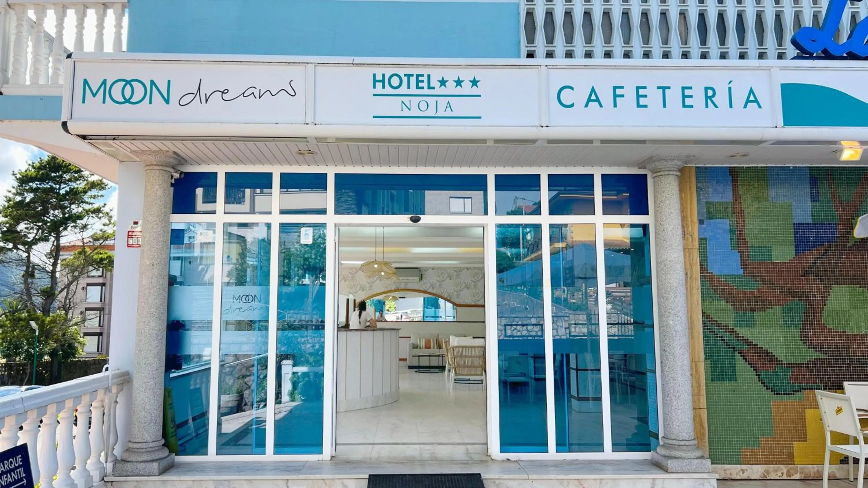 Facade/entrance in Moon Dreams Noja