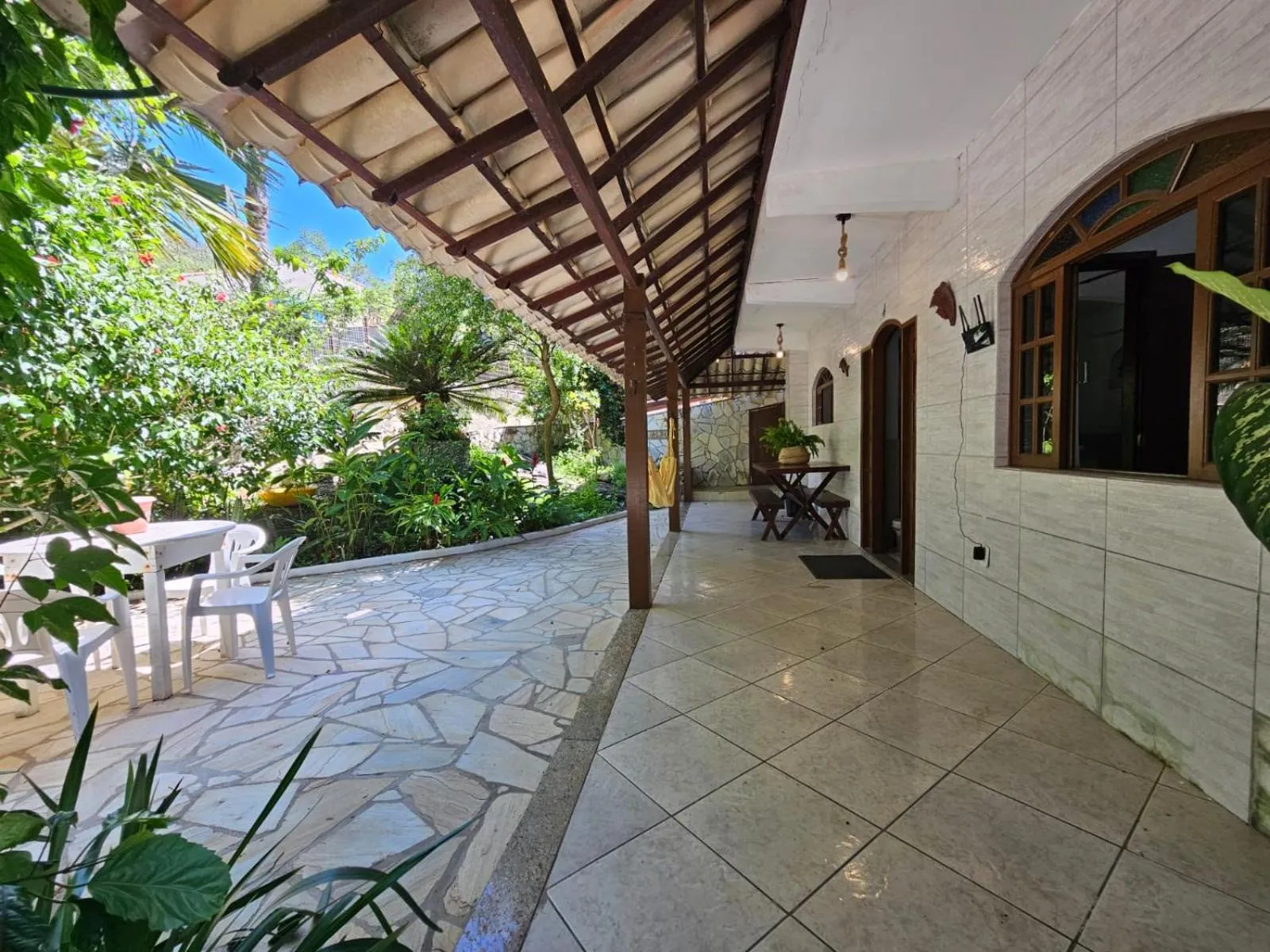 Pousada Recanto Das Emerências