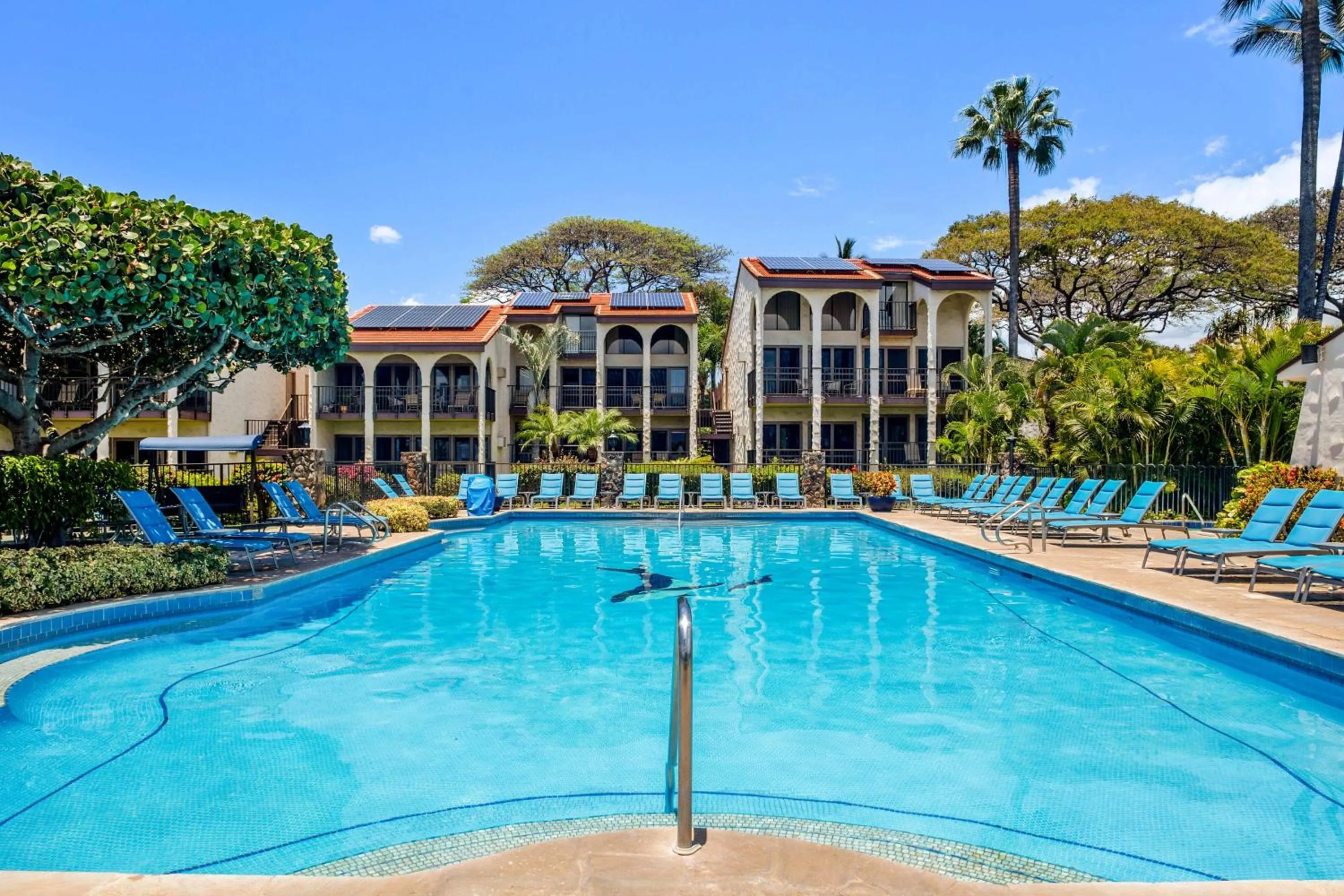 Property building in Aston Maui Hill