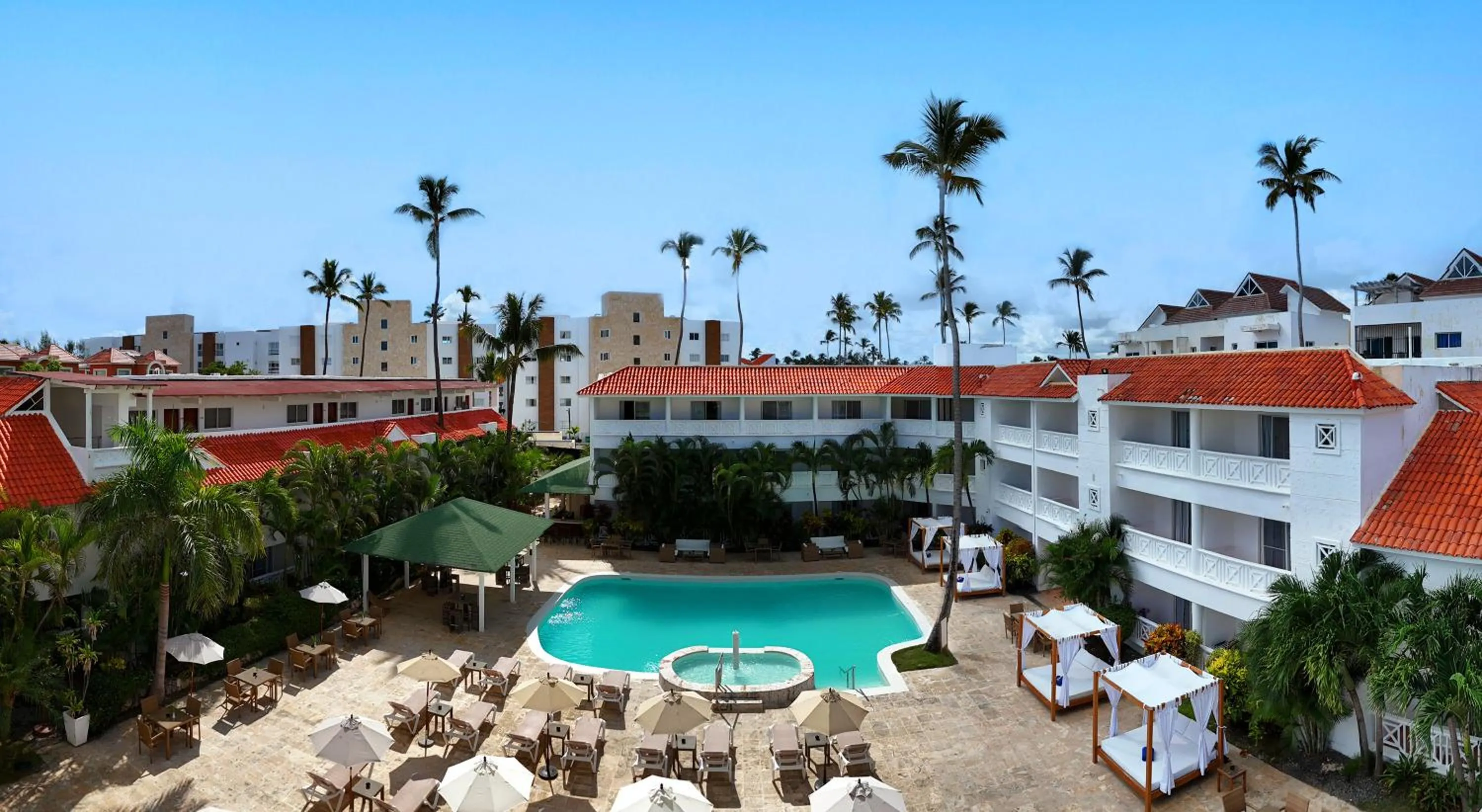 Swimming pool in Hotel whala!bávaro - All Inclusive