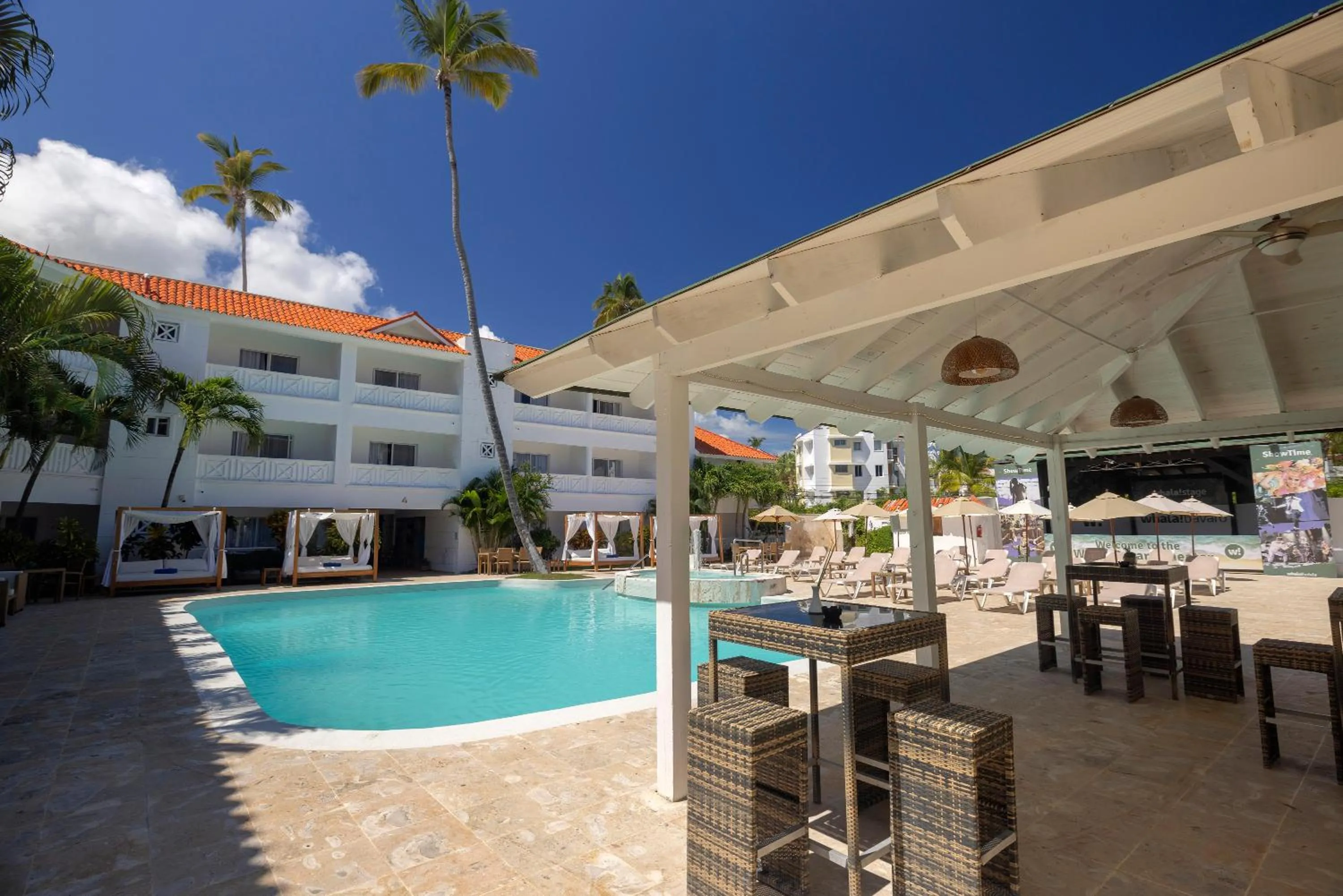 Swimming pool in Hotel whala!bávaro - All Inclusive