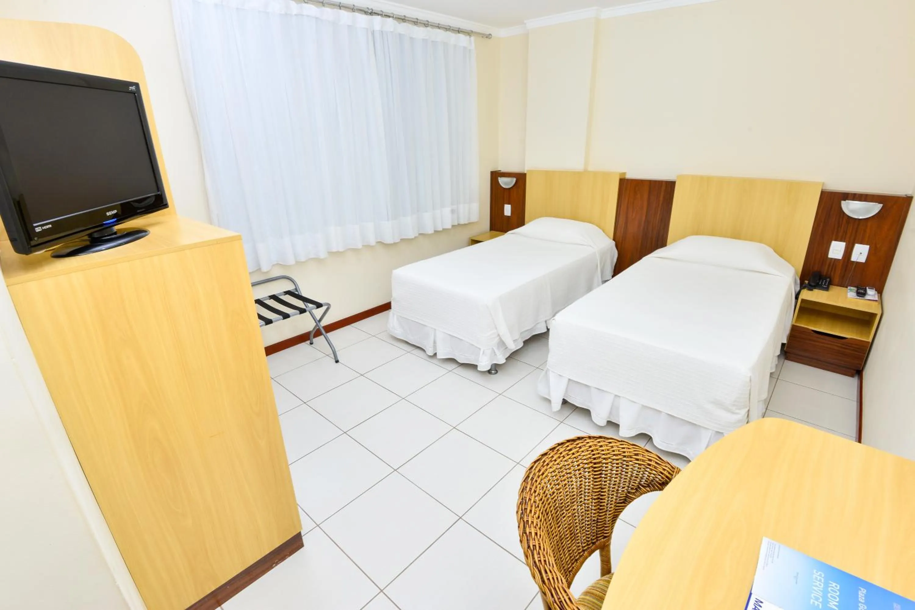 Photo of the whole room in Hotel Plaza Mar