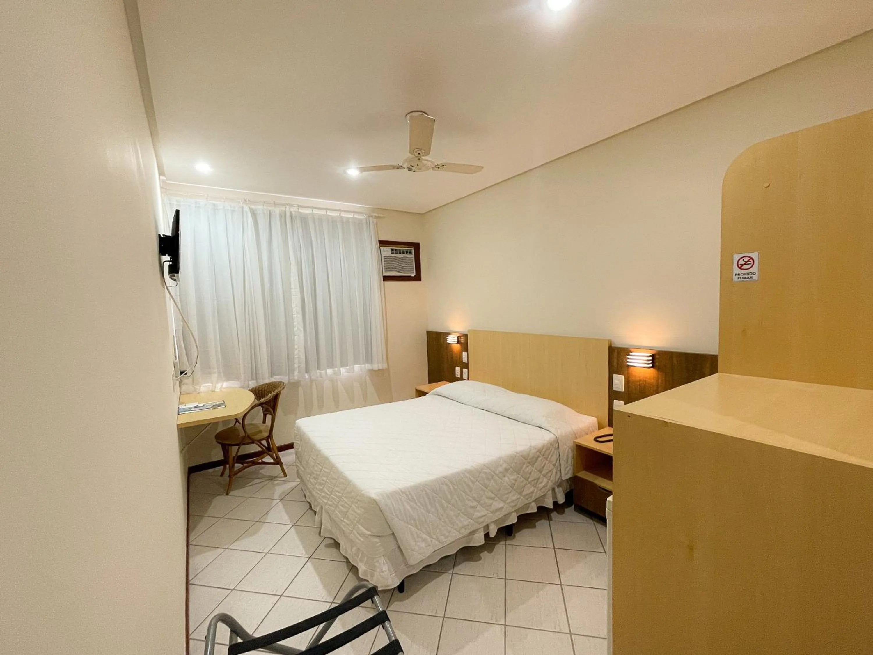 Bed in Hotel Plaza Mar