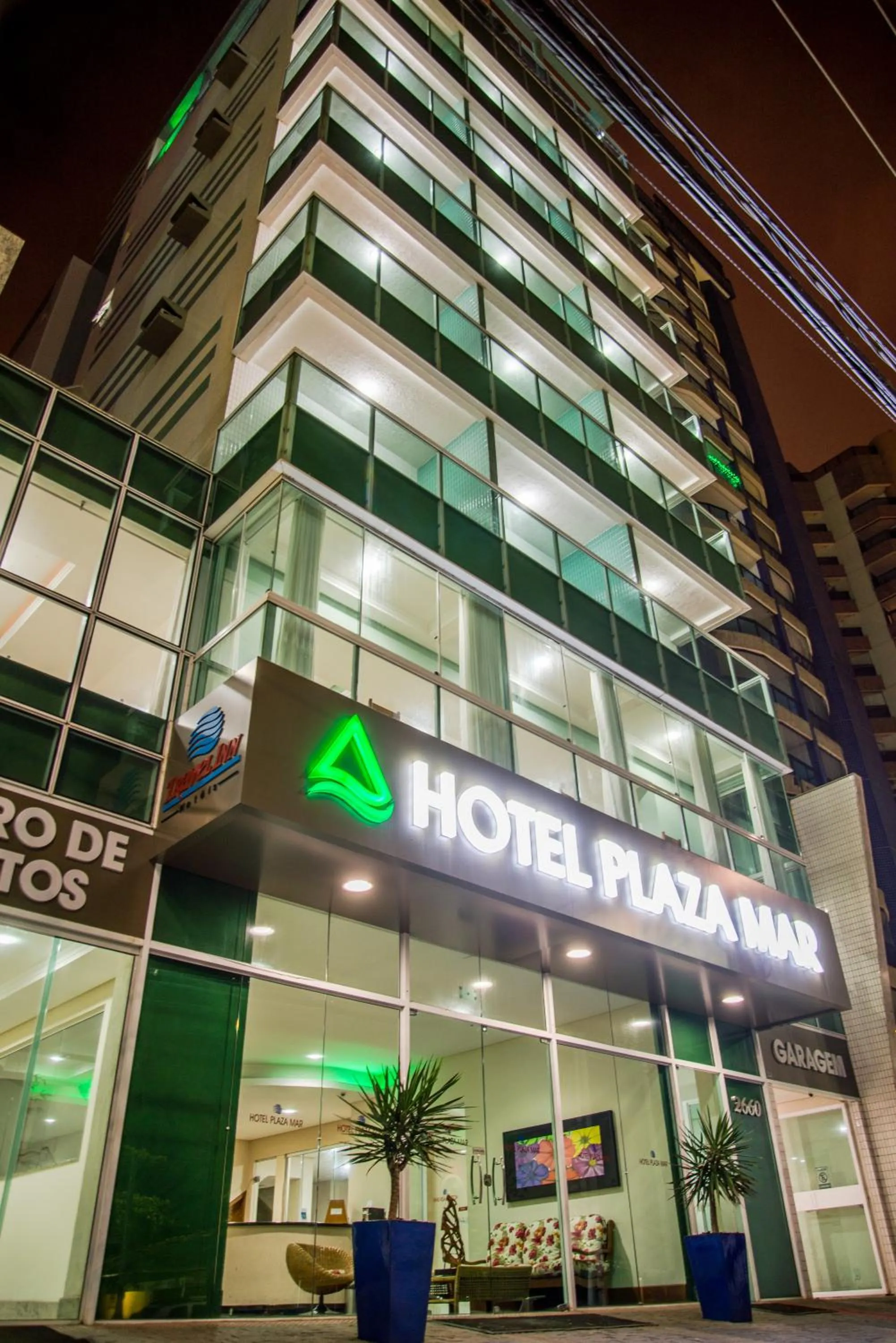 Property building in Hotel Plaza Mar