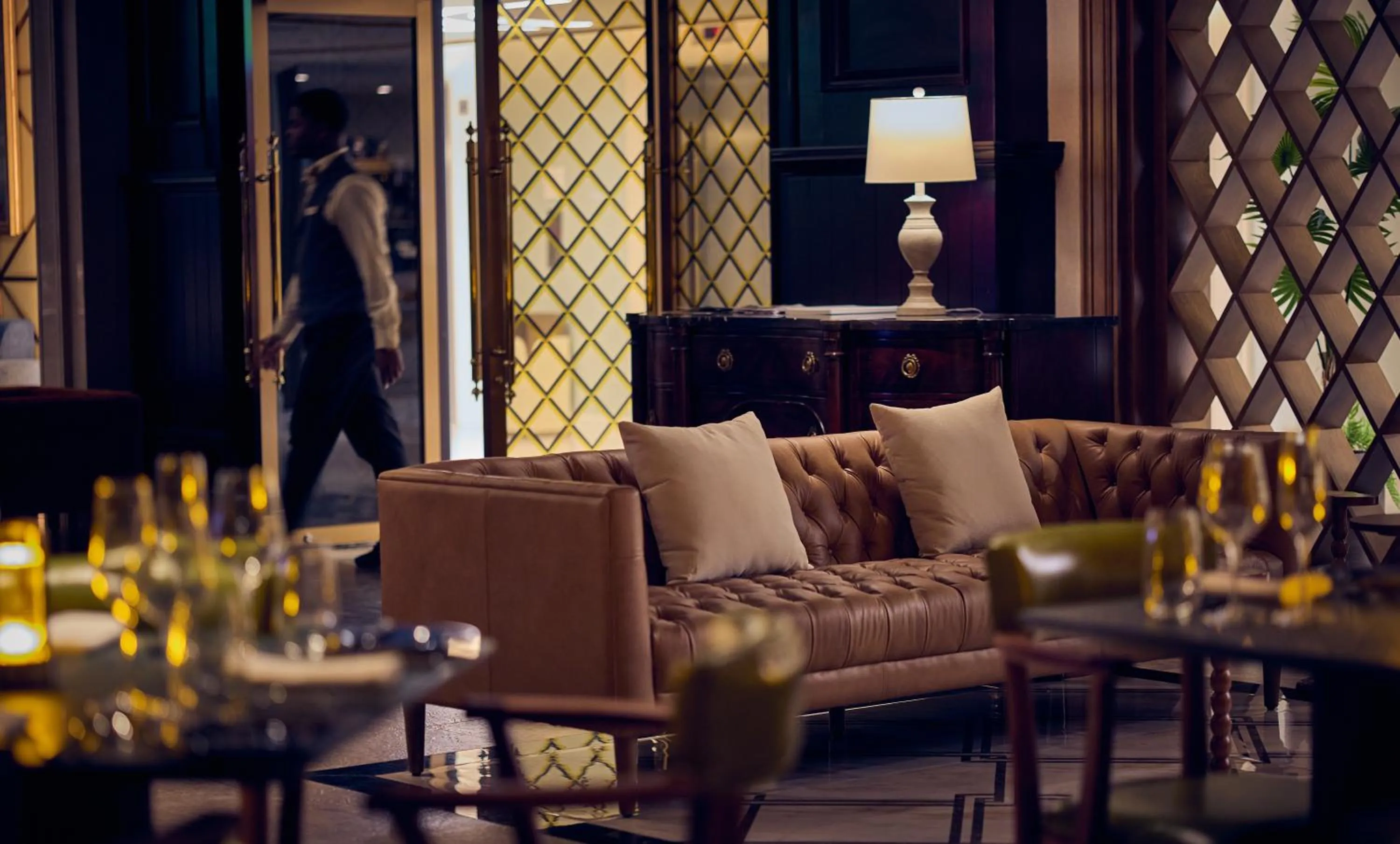 Lounge or bar in British Colonial Nassau