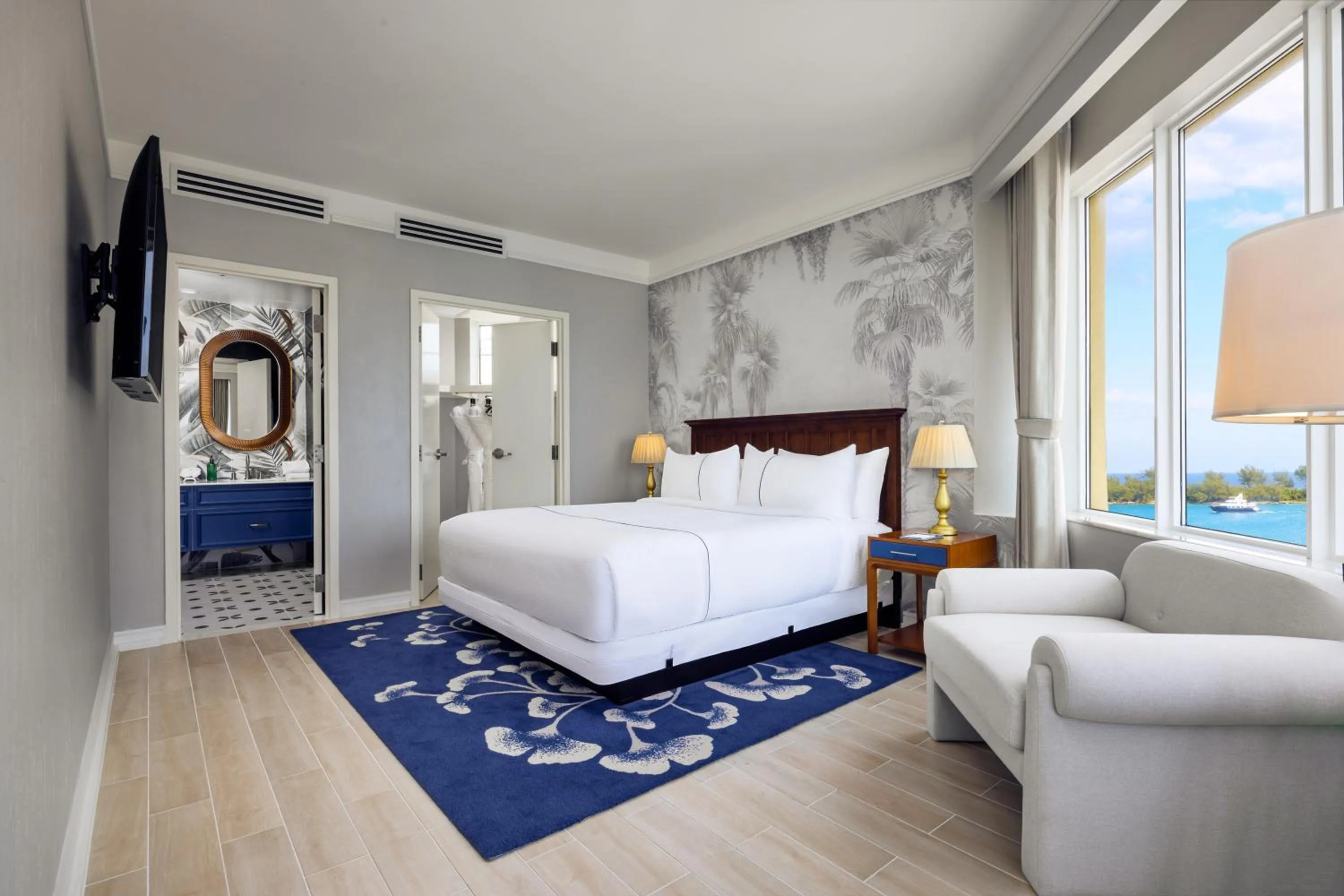 Bed in British Colonial Nassau