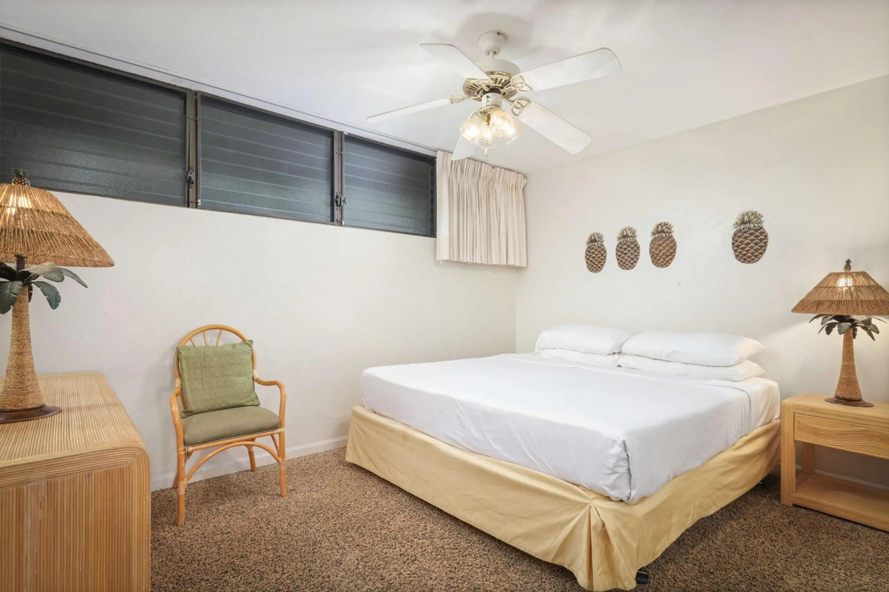 Bed in Aston at Papakea Resort