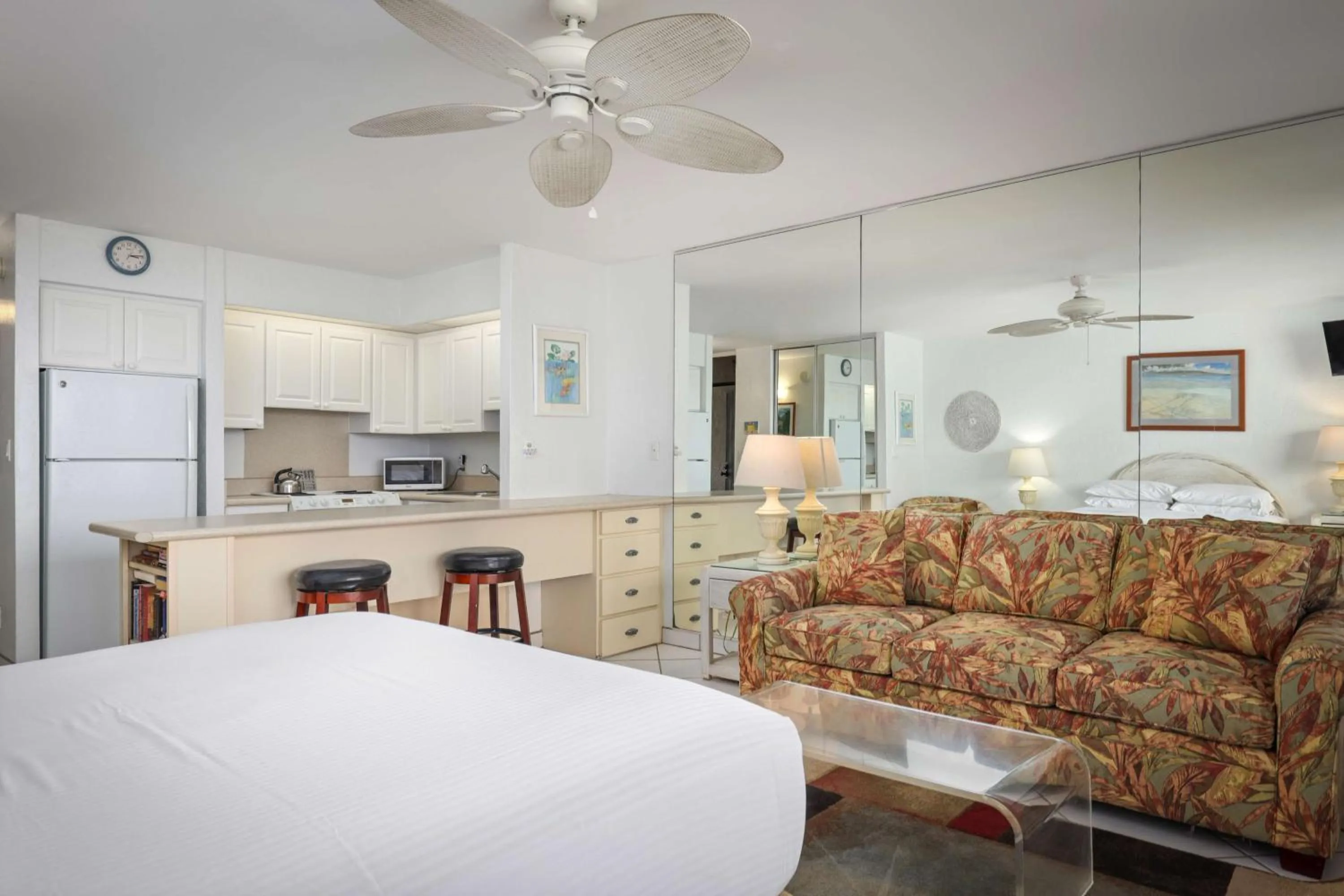 Bed in Aston at Papakea Resort